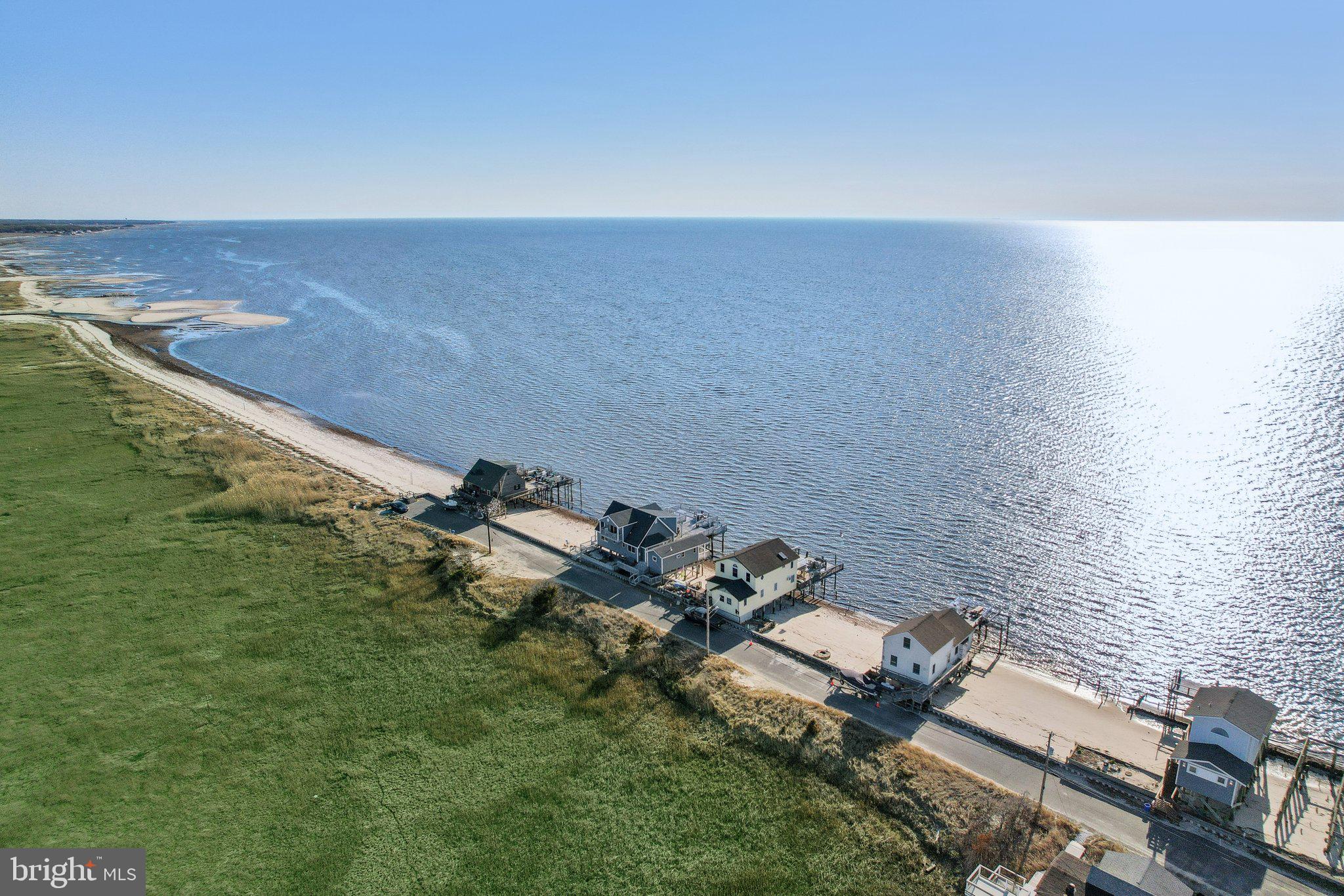 27 S BEACH AVENUE