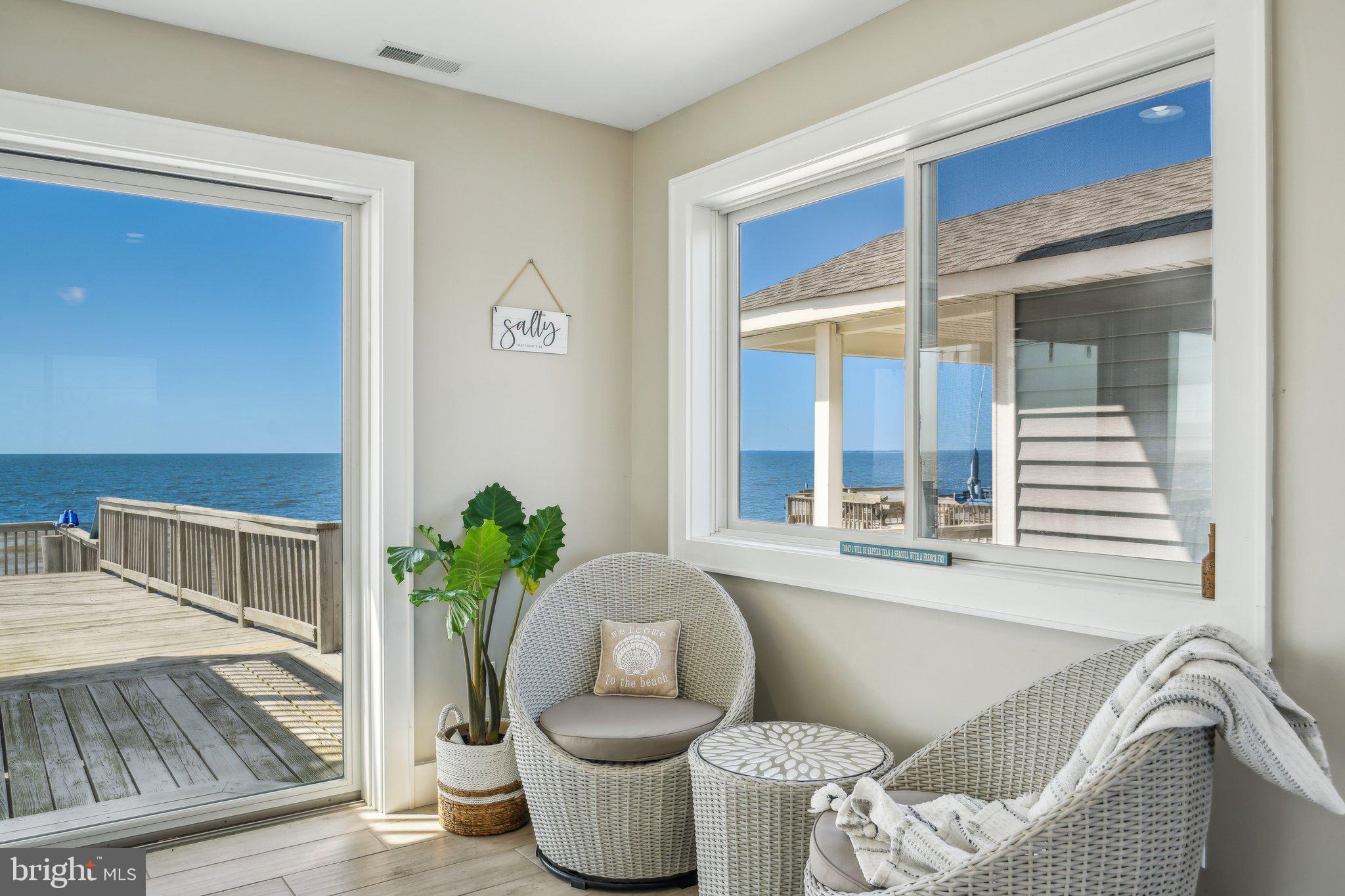27 S BEACH AVENUE