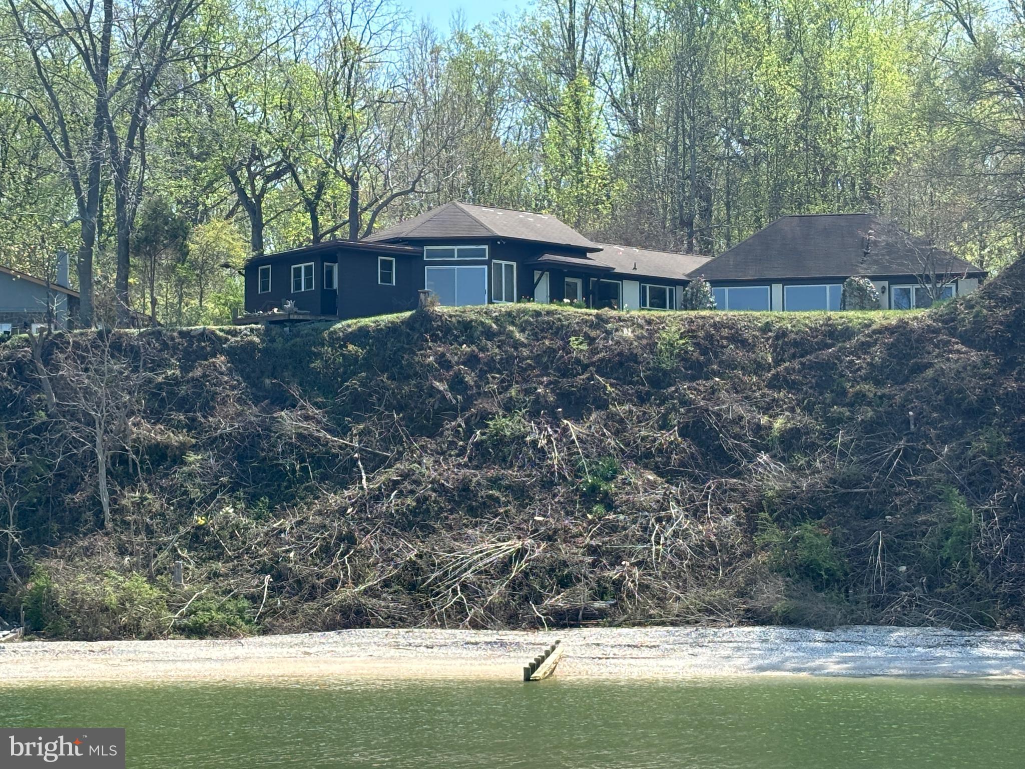 43816 RASPBERRY LANE