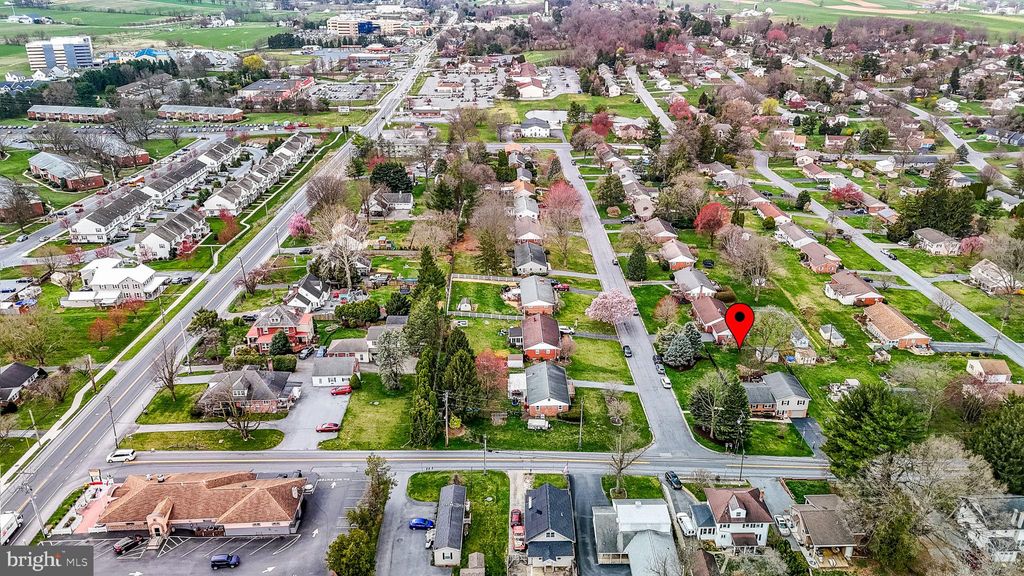 Photo of 291 Rolling Terrace, Leola, PA 17540 (MLS # PALA2051082)