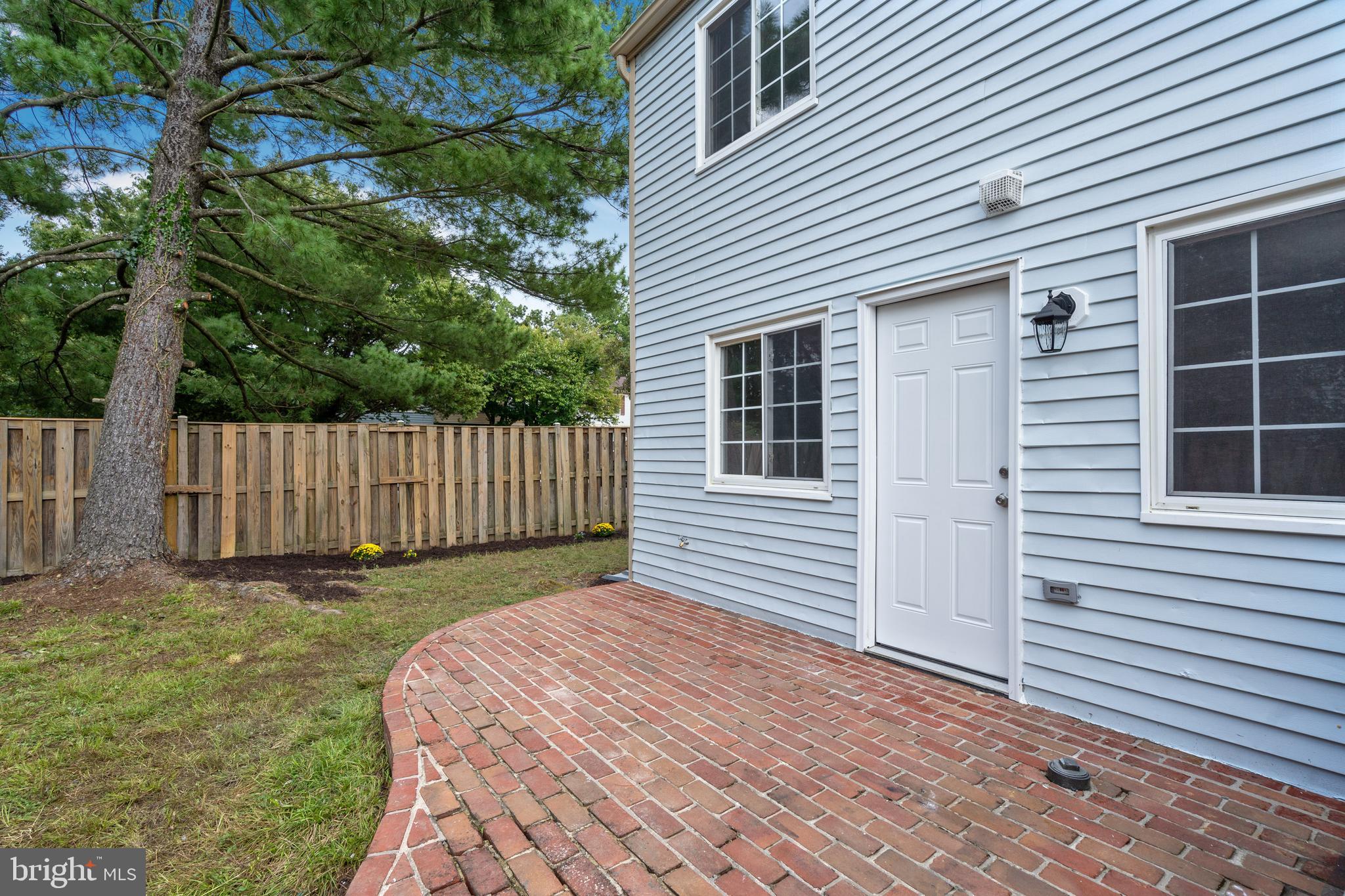 NEWINGTON FOREST - Residential