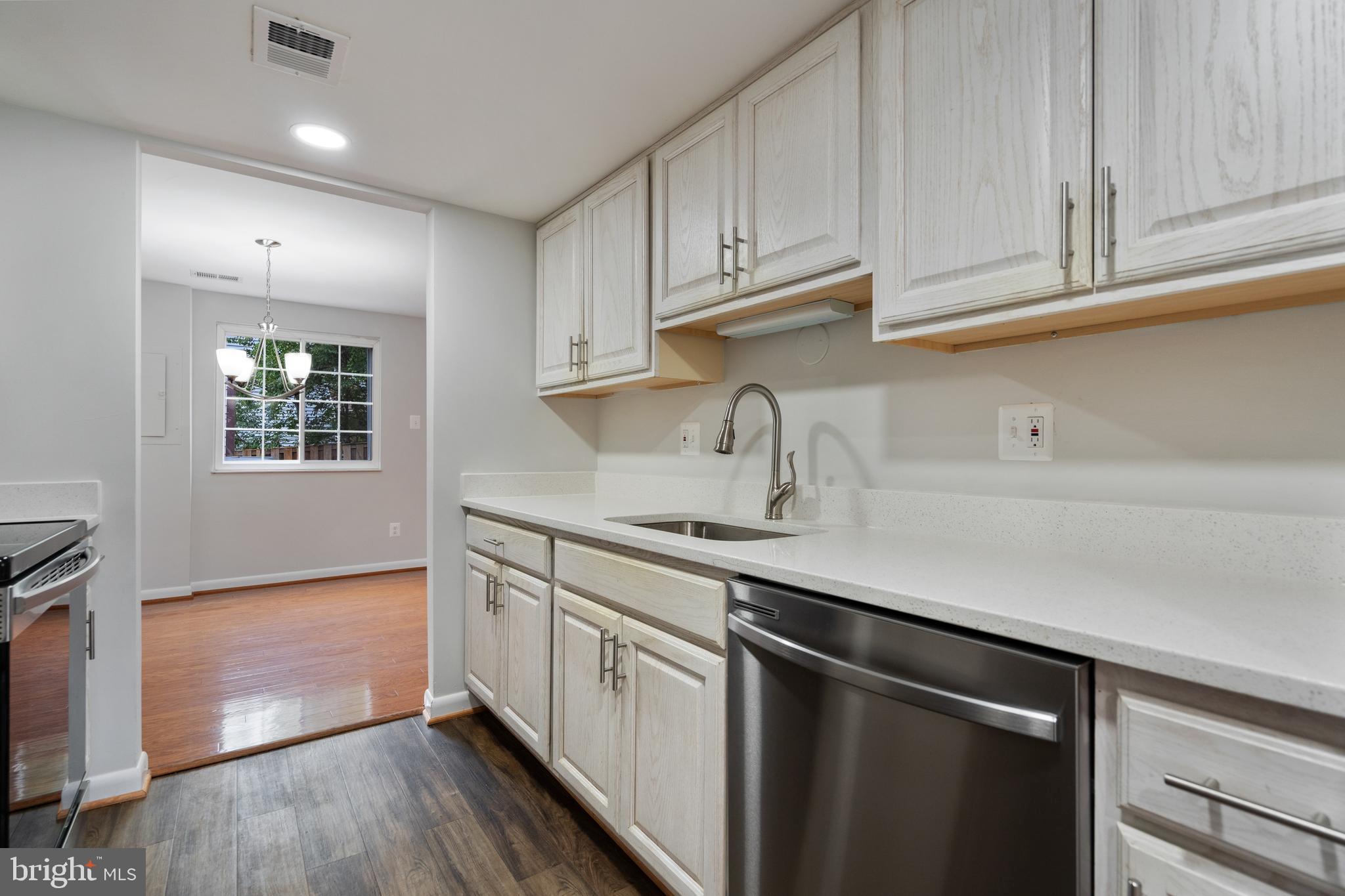 NEWINGTON FOREST - Residential