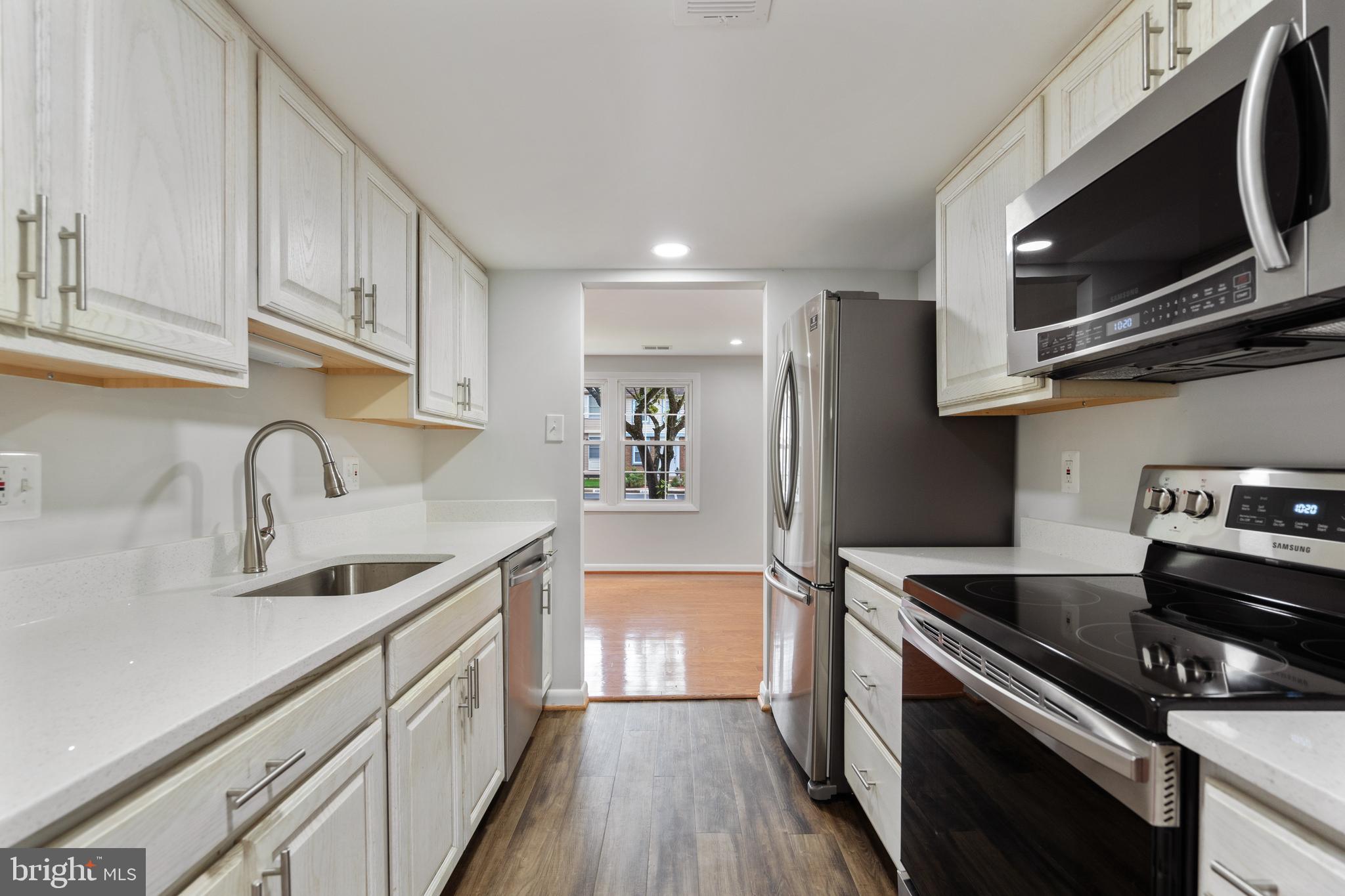 NEWINGTON FOREST - Residential