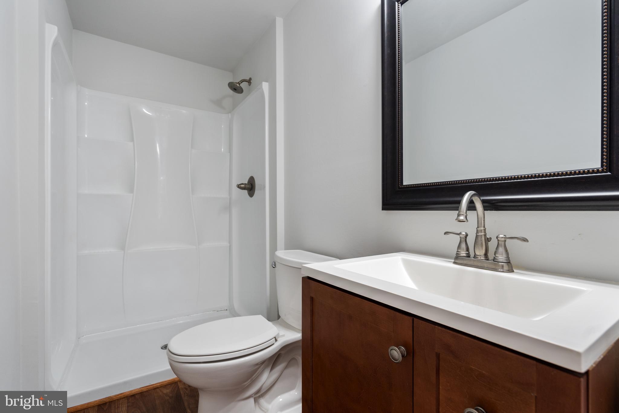 NEWINGTON FOREST - Residential