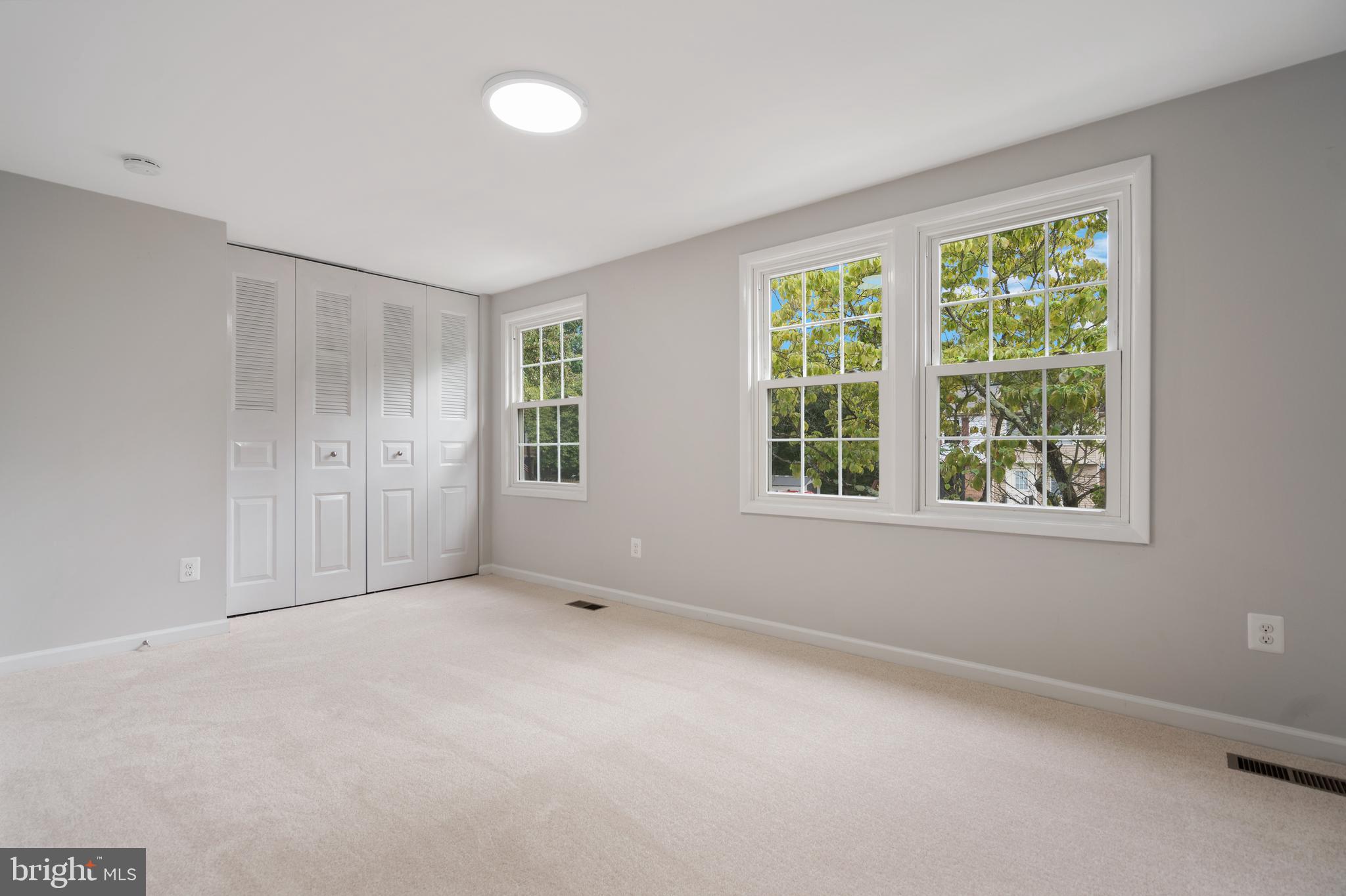 NEWINGTON FOREST - Residential