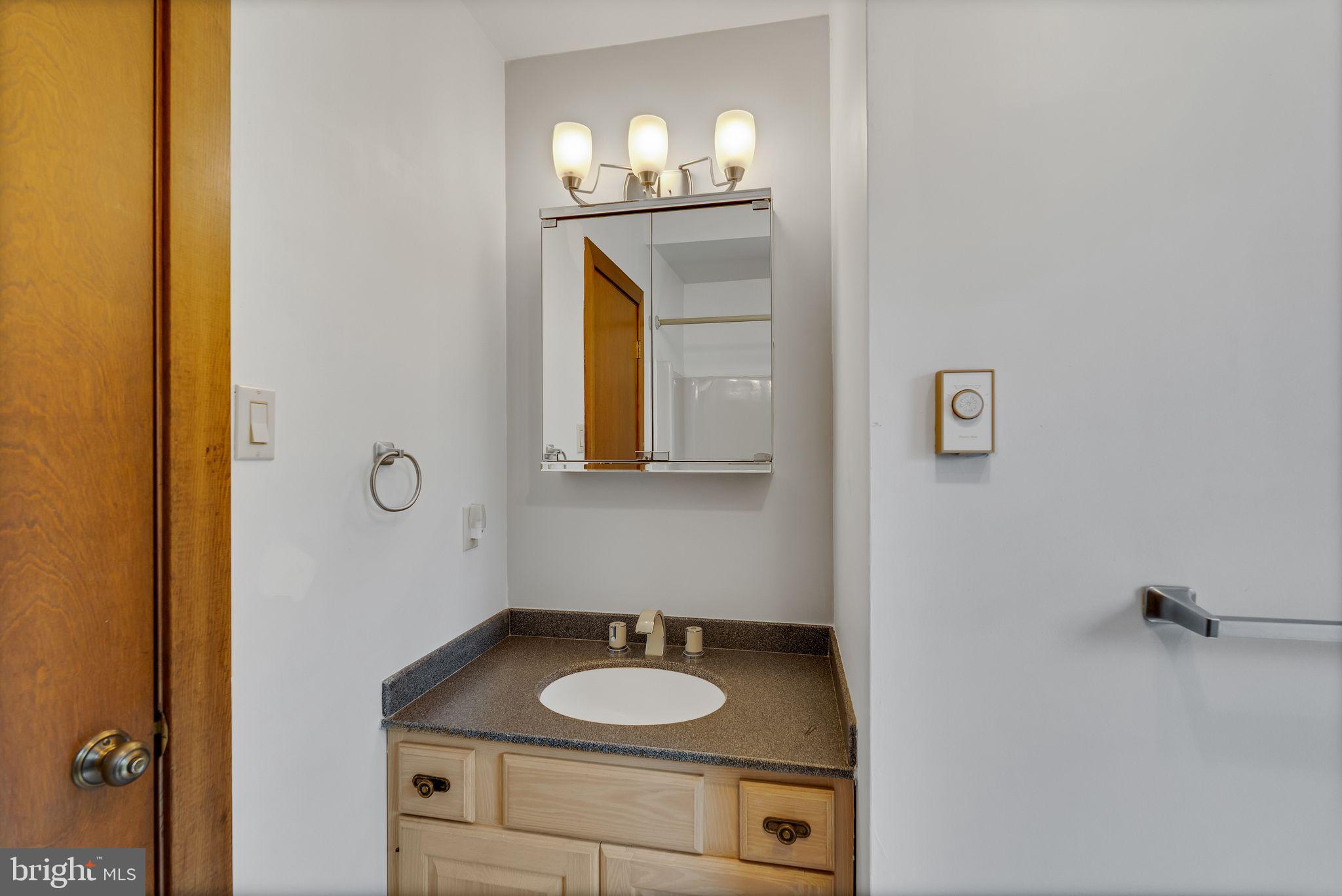 NON AVAILABLE - Residential