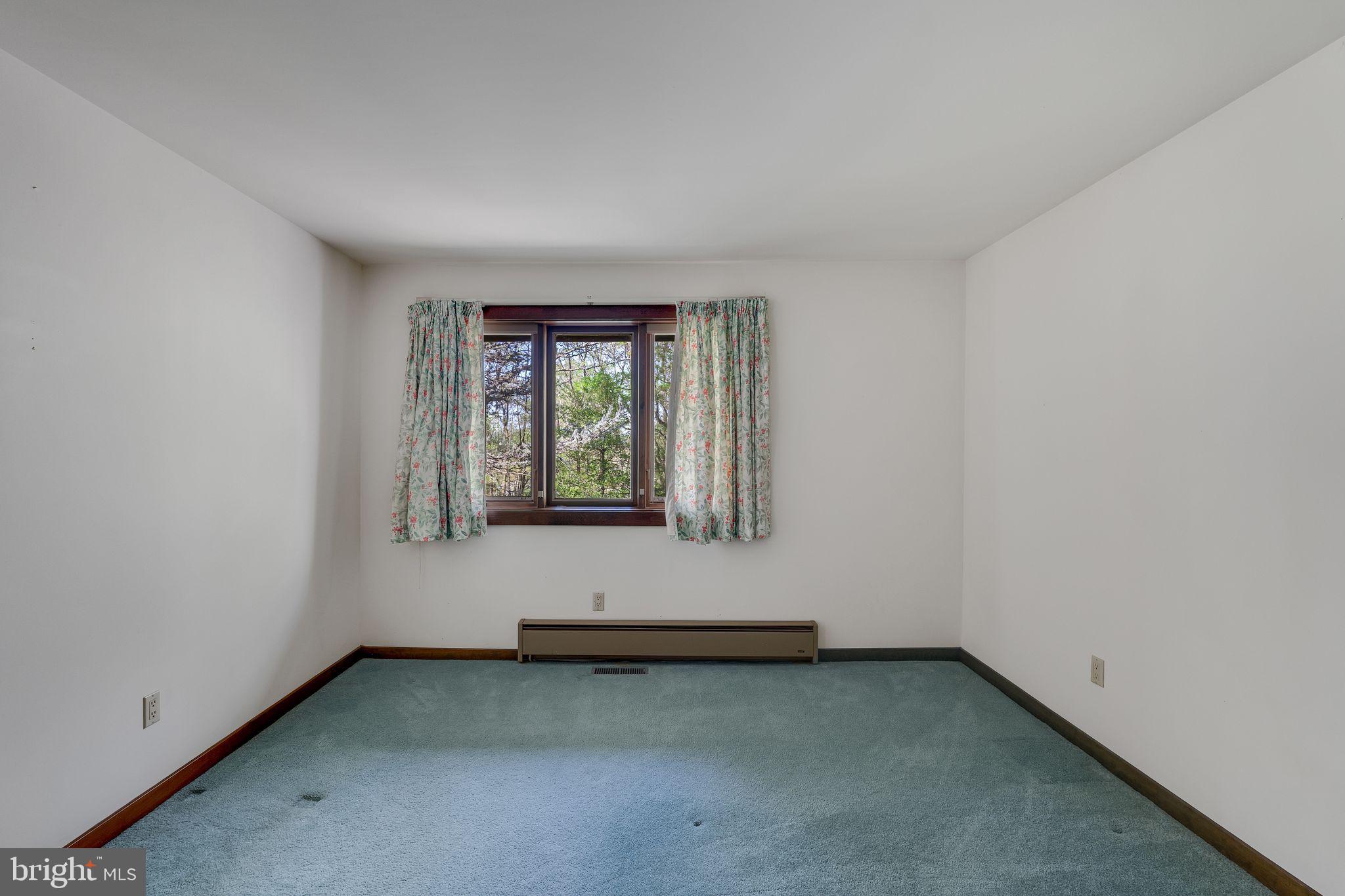 NON AVAILABLE - Residential