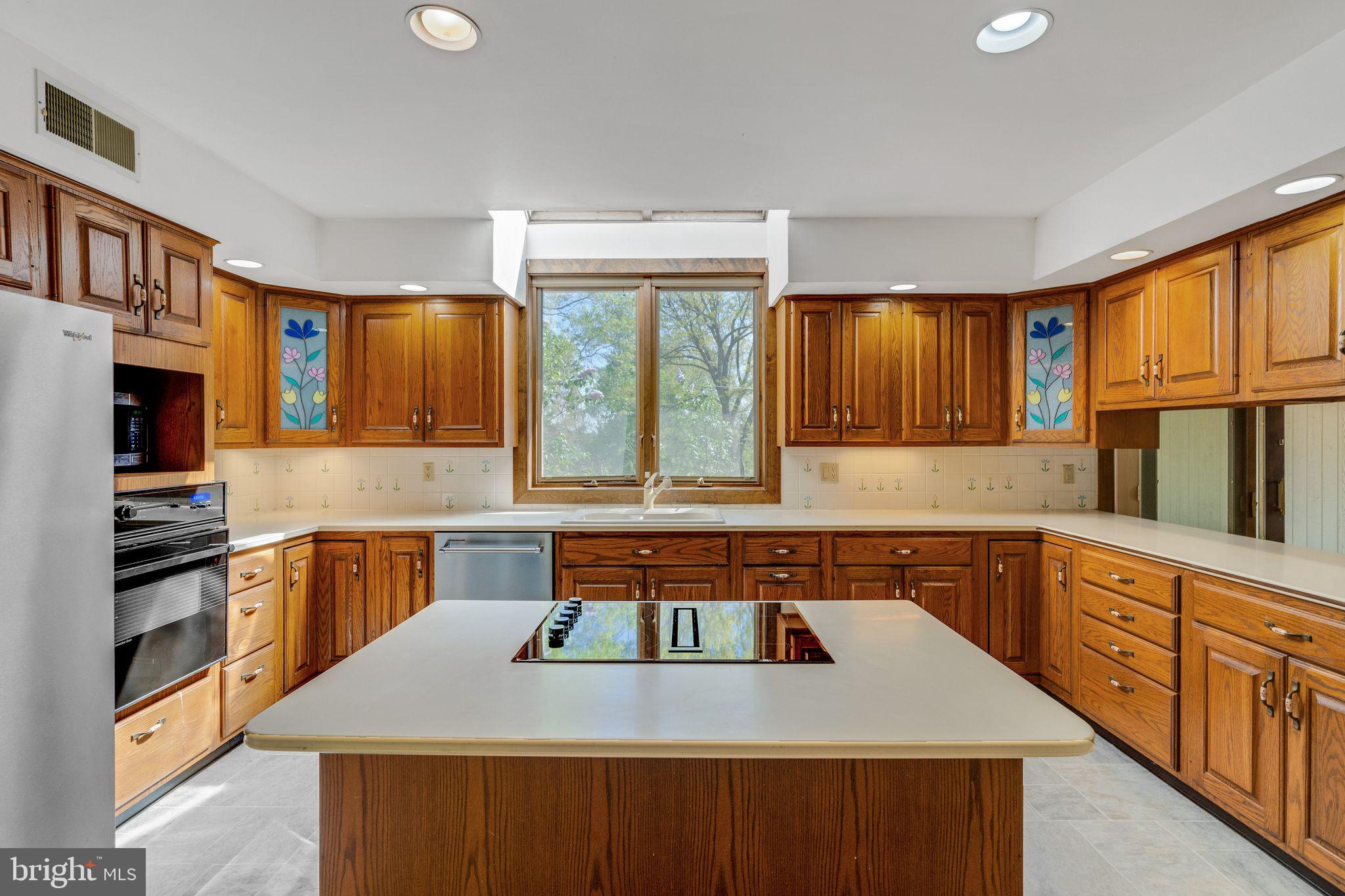 NON AVAILABLE - Residential