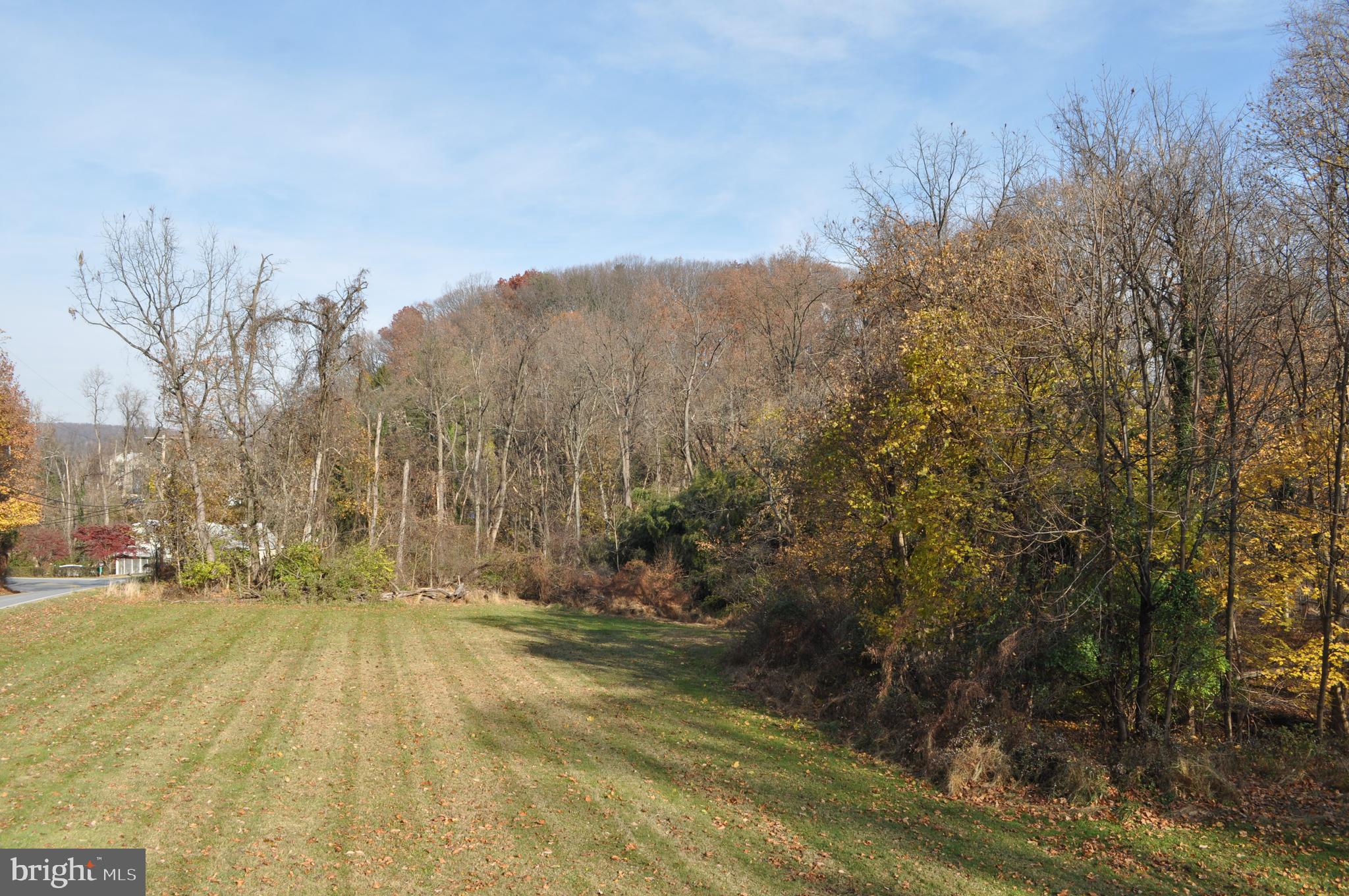 PLEASUREVILLE - Residential