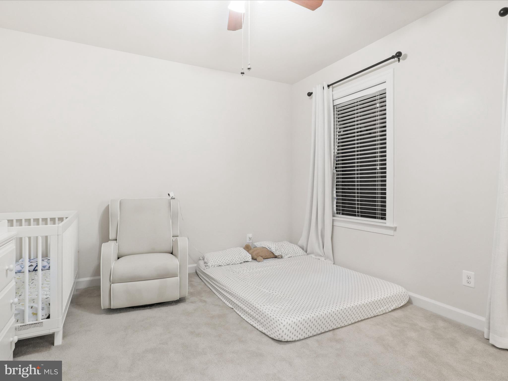 SEVEN HILLS - Residential