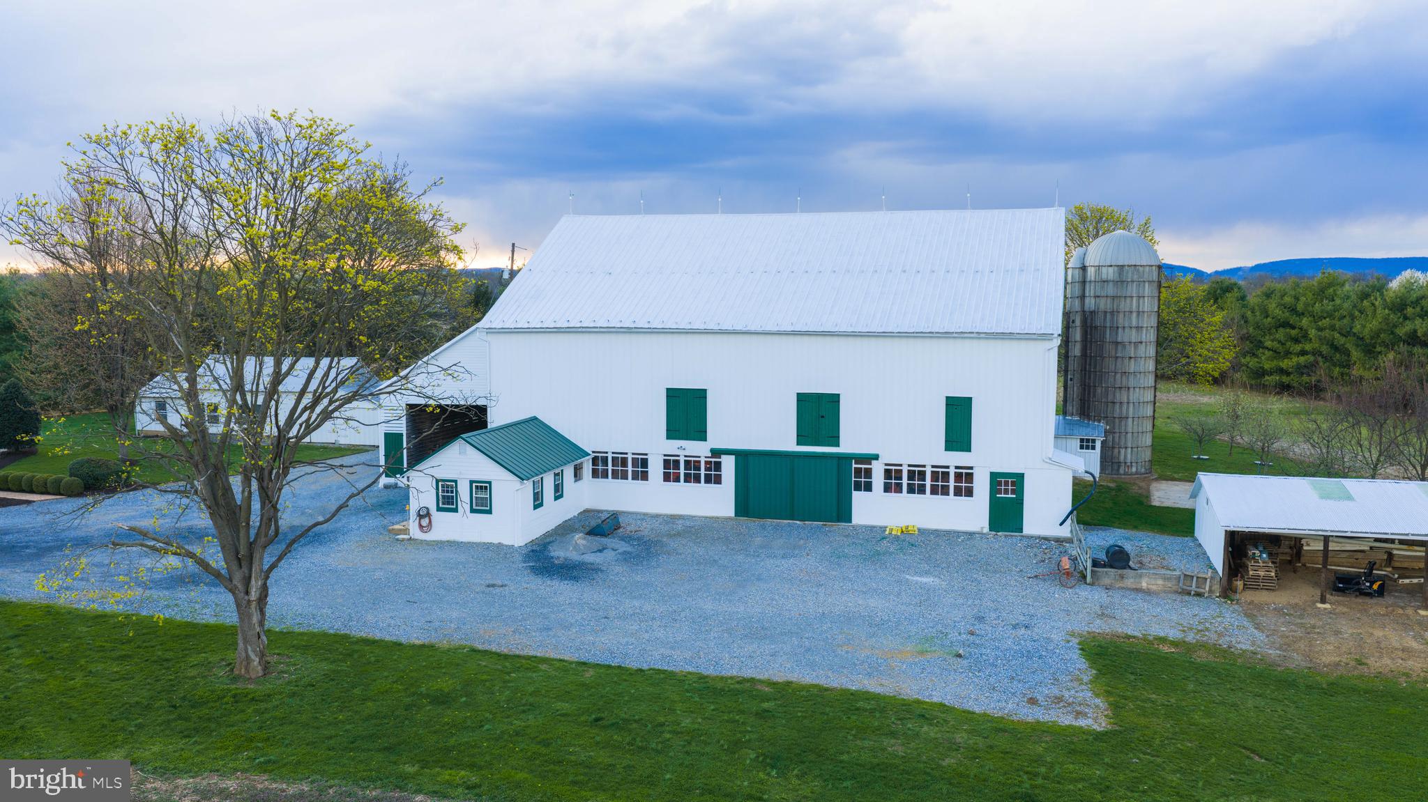 SILVER SPRING TWP - Farm