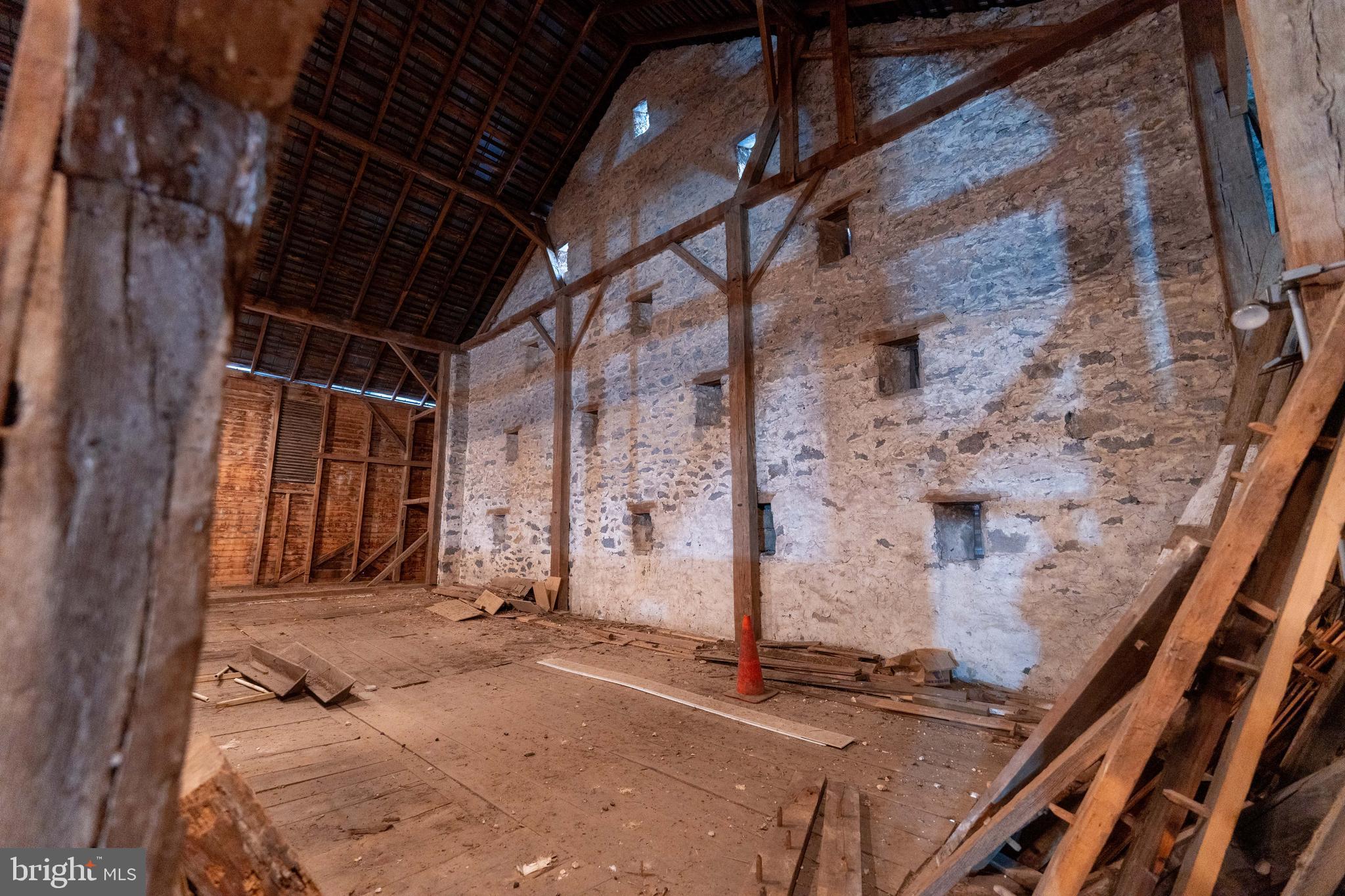 SILVER SPRING TWP - Farm