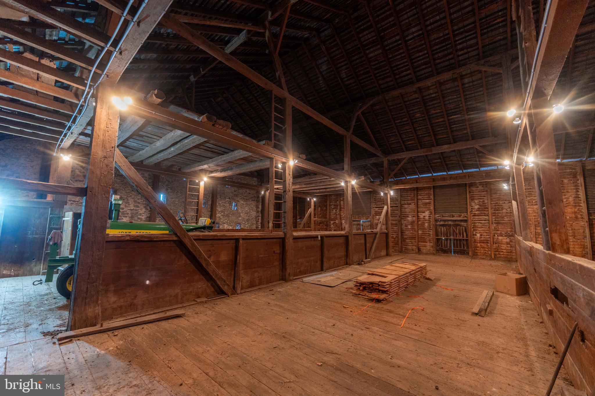 SILVER SPRING TWP - Farm