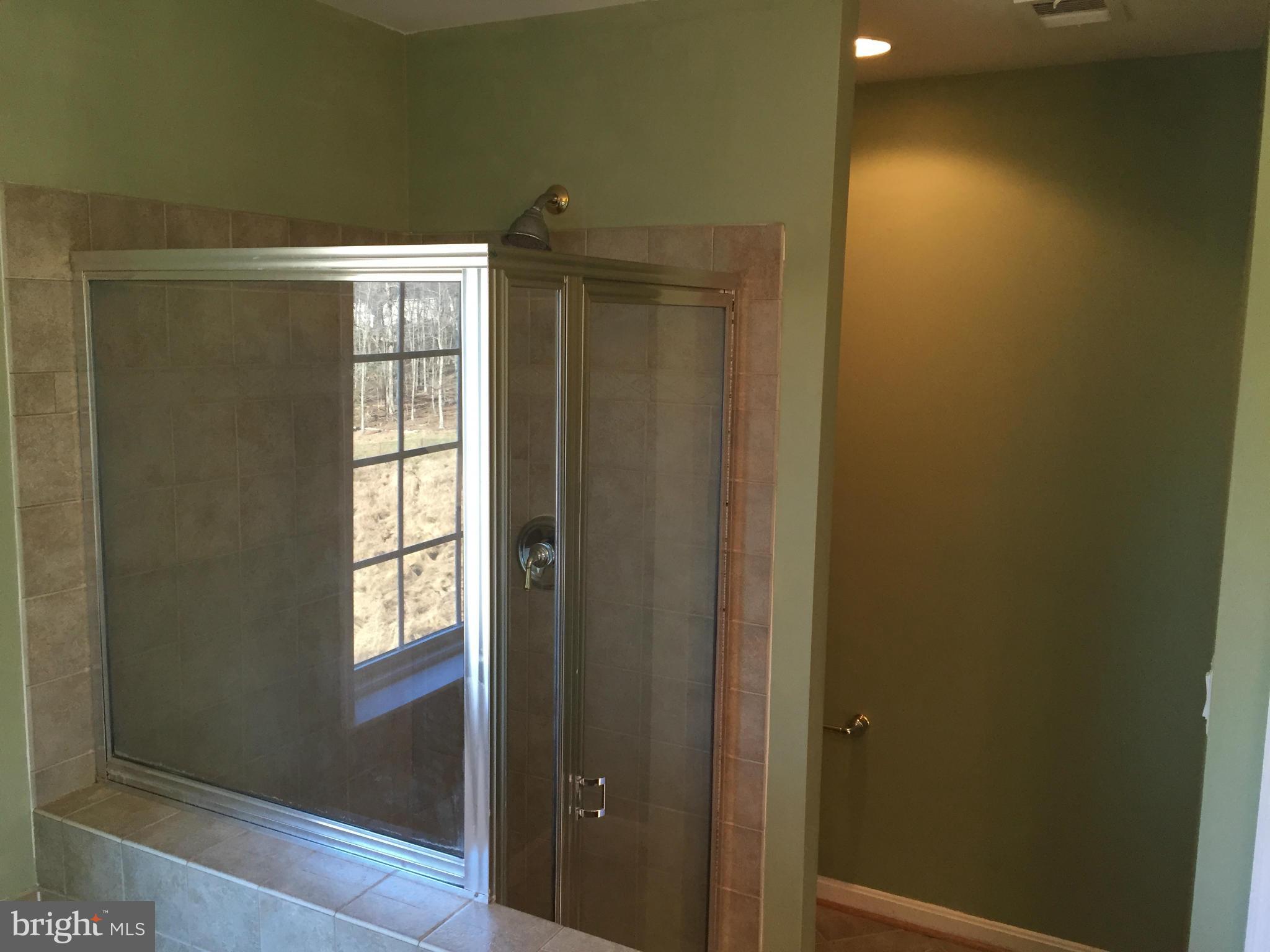 INDEPENDENCE - Residential Lease