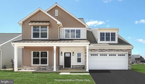 Photo of 127 Sunrise Lane, Ephrata, PA 17522 (MLS # PALA2040580)