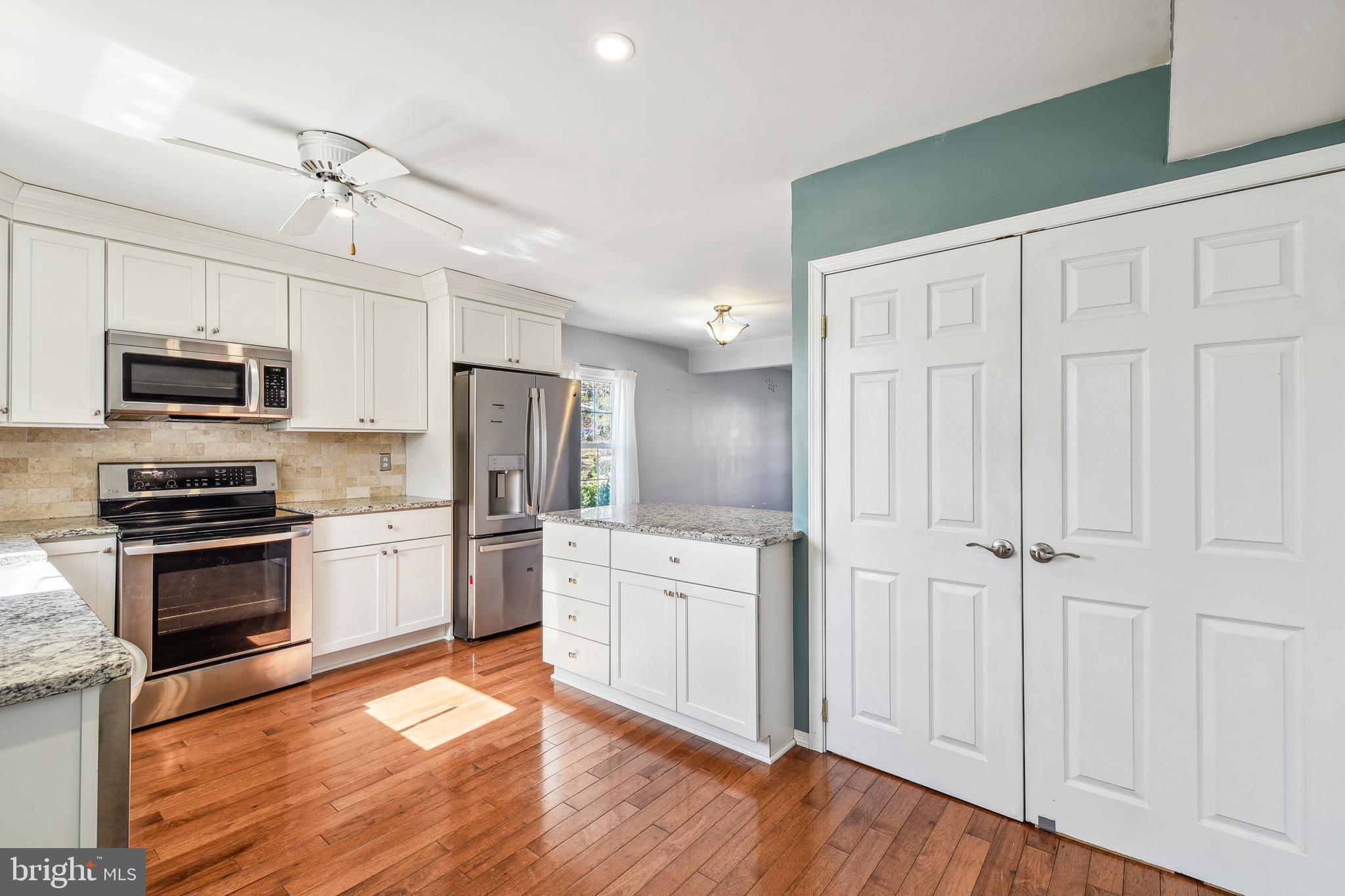 PERRY HALL - Residential