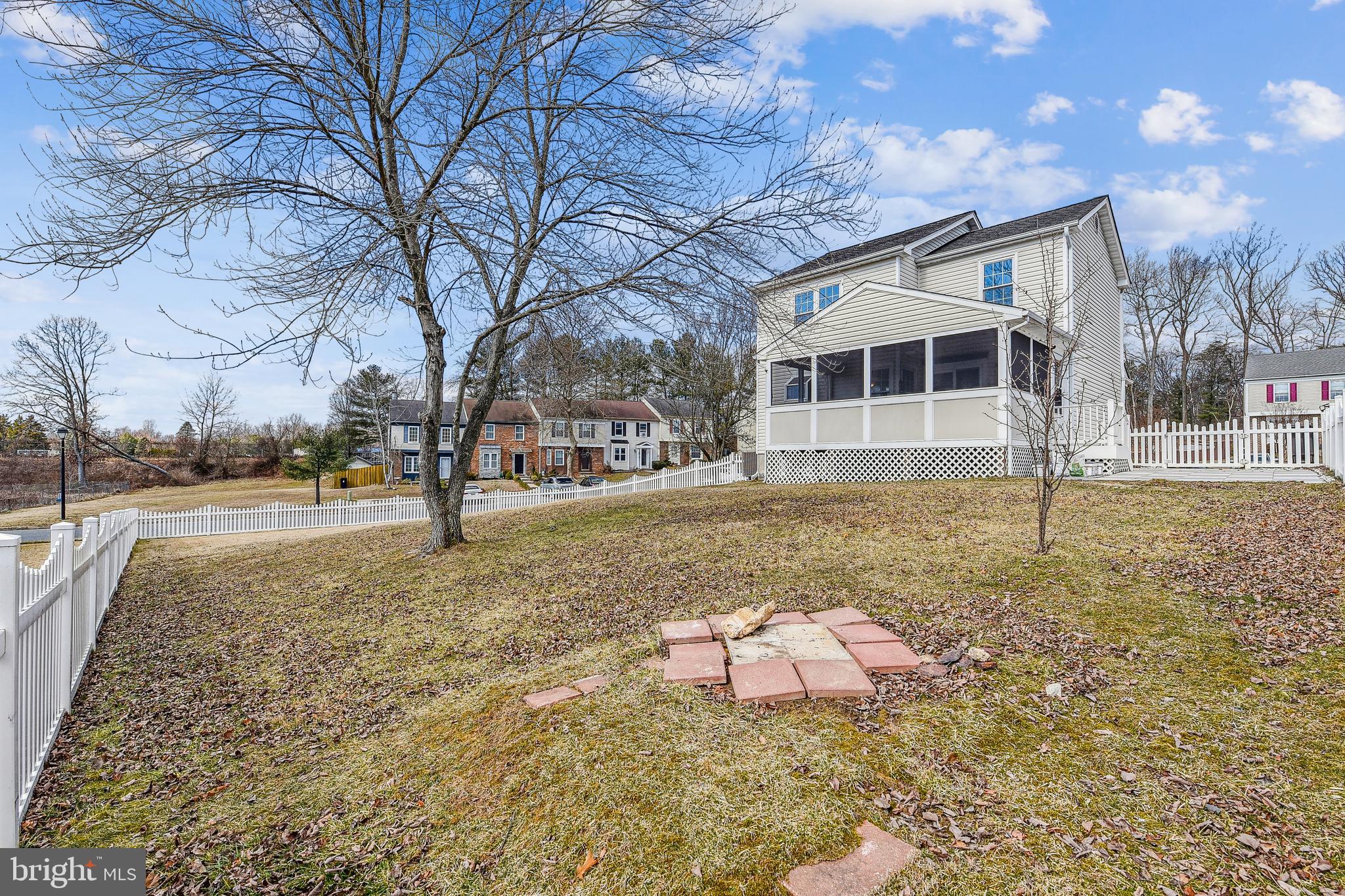 PERRY HALL - Residential