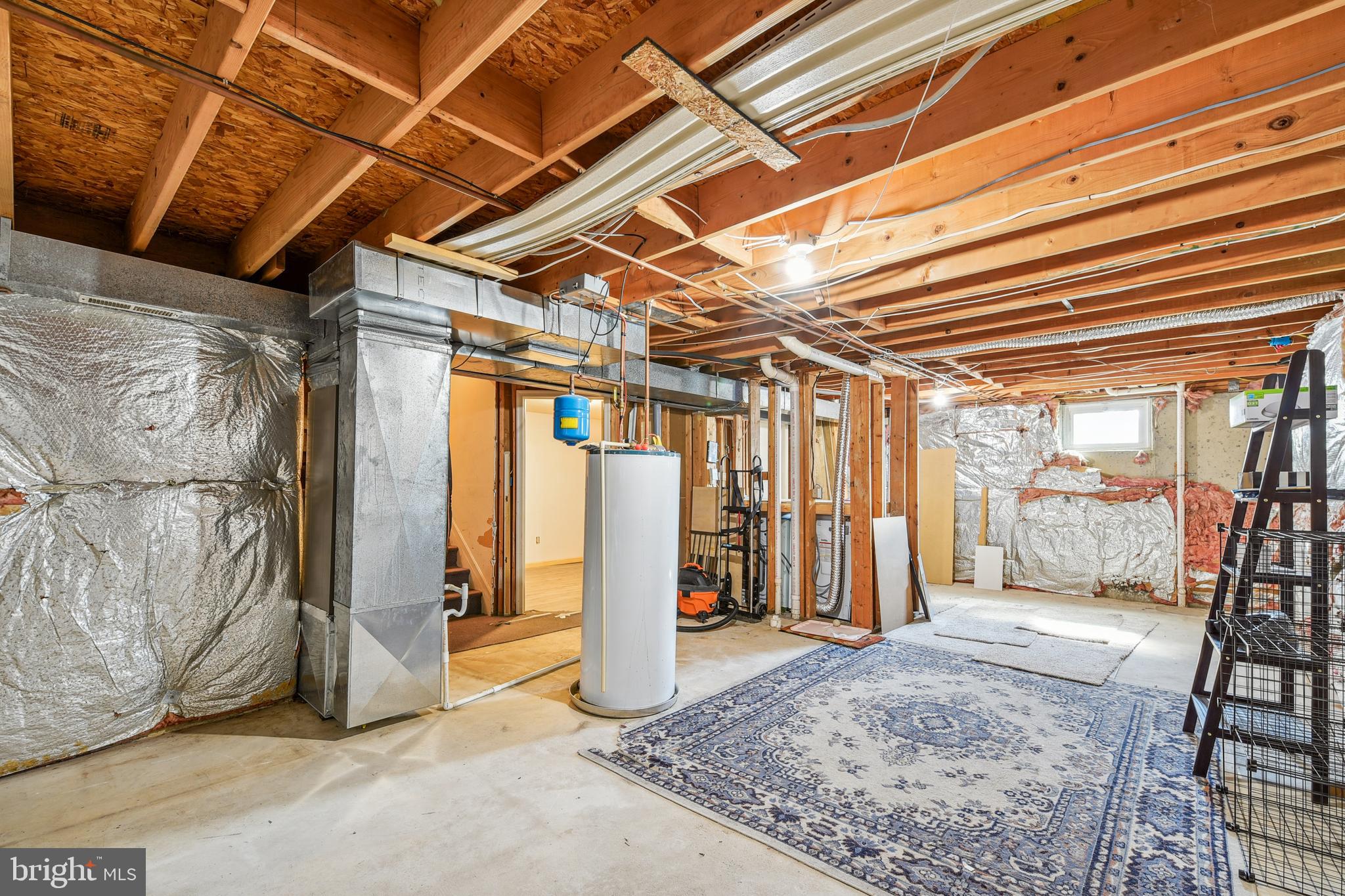 PERRY HALL - Residential