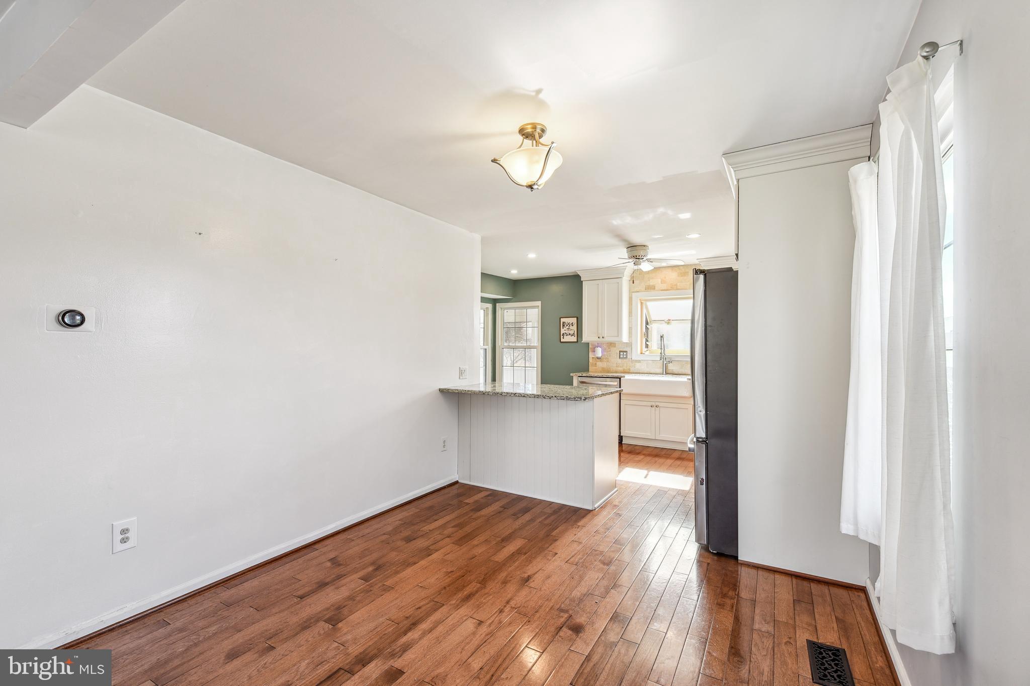 PERRY HALL - Residential