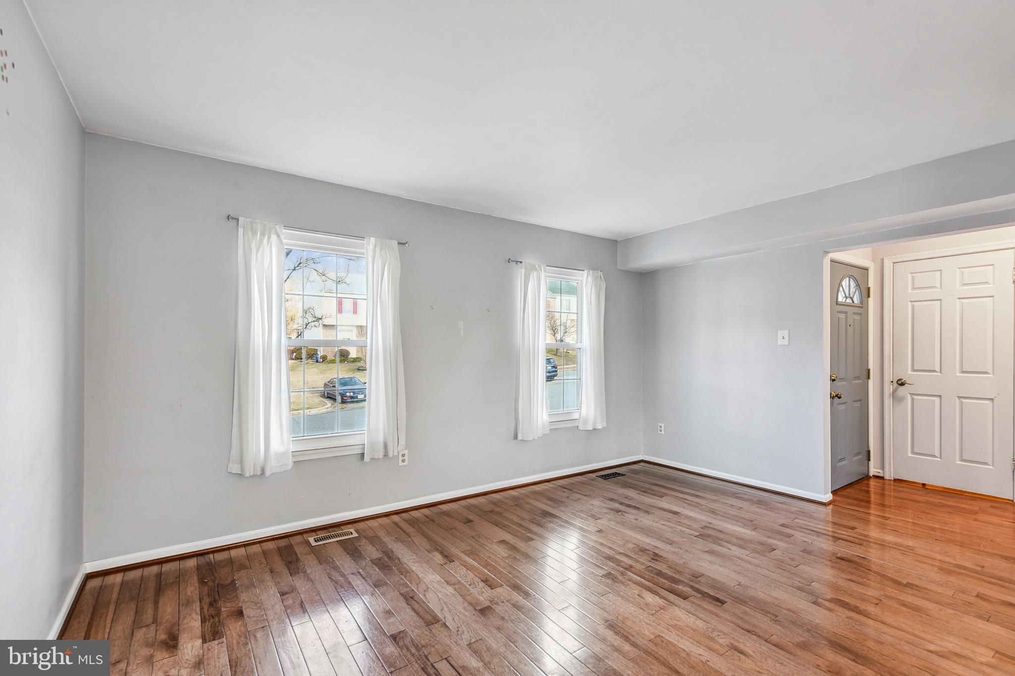 PERRY HALL - Residential