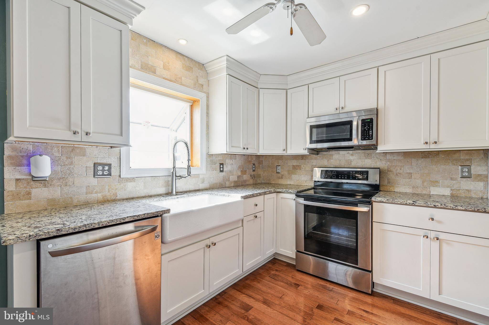 PERRY HALL - Residential