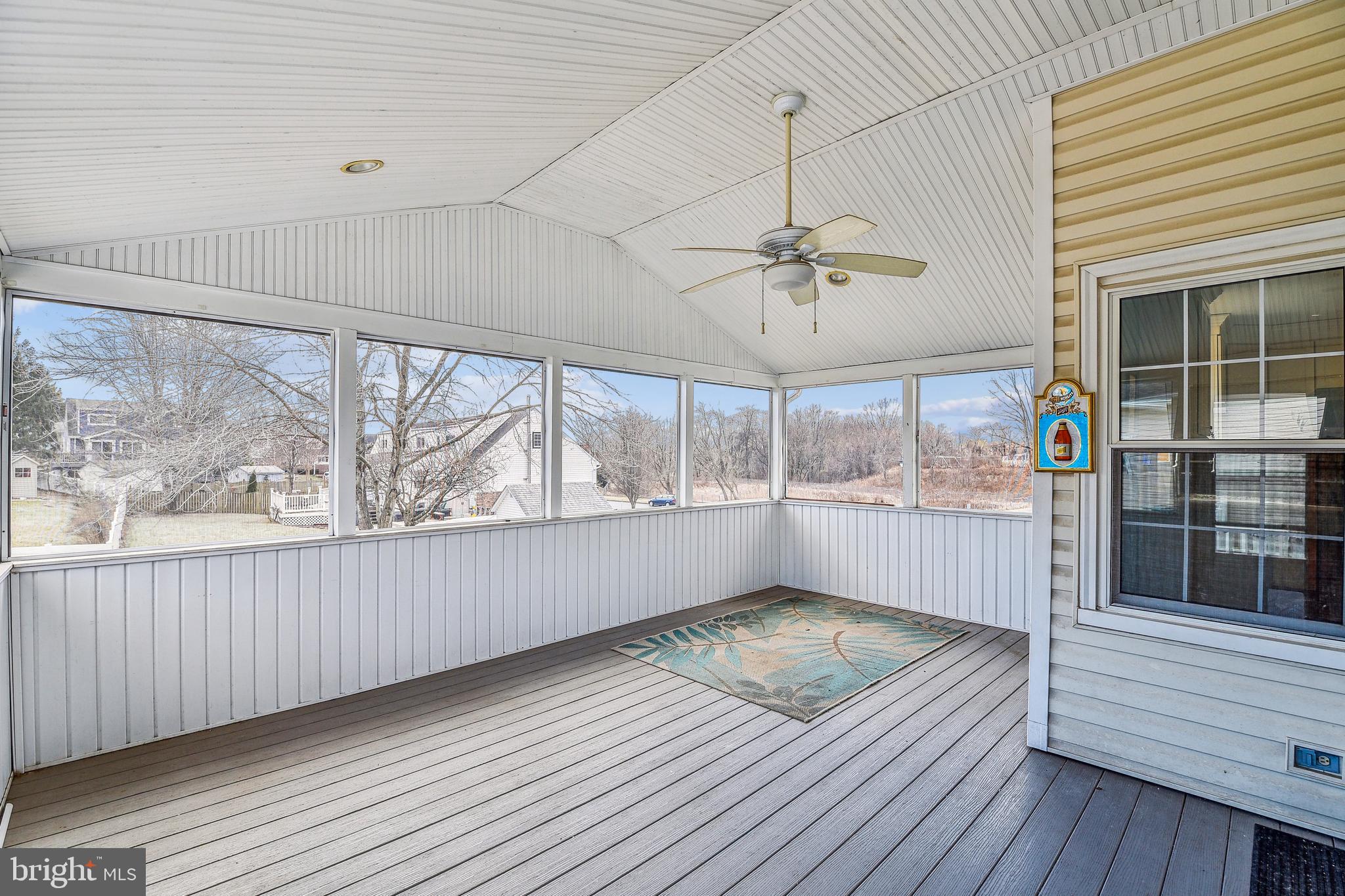 PERRY HALL - Residential