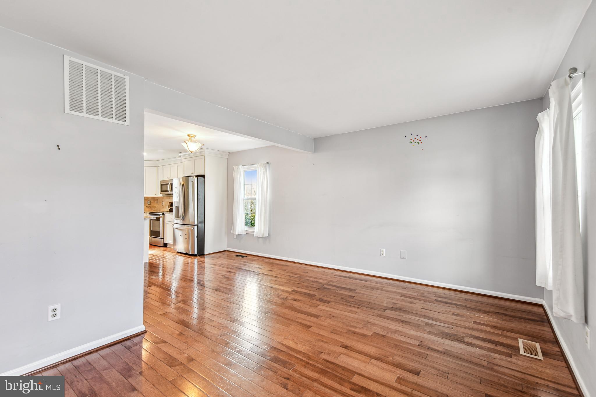 PERRY HALL - Residential