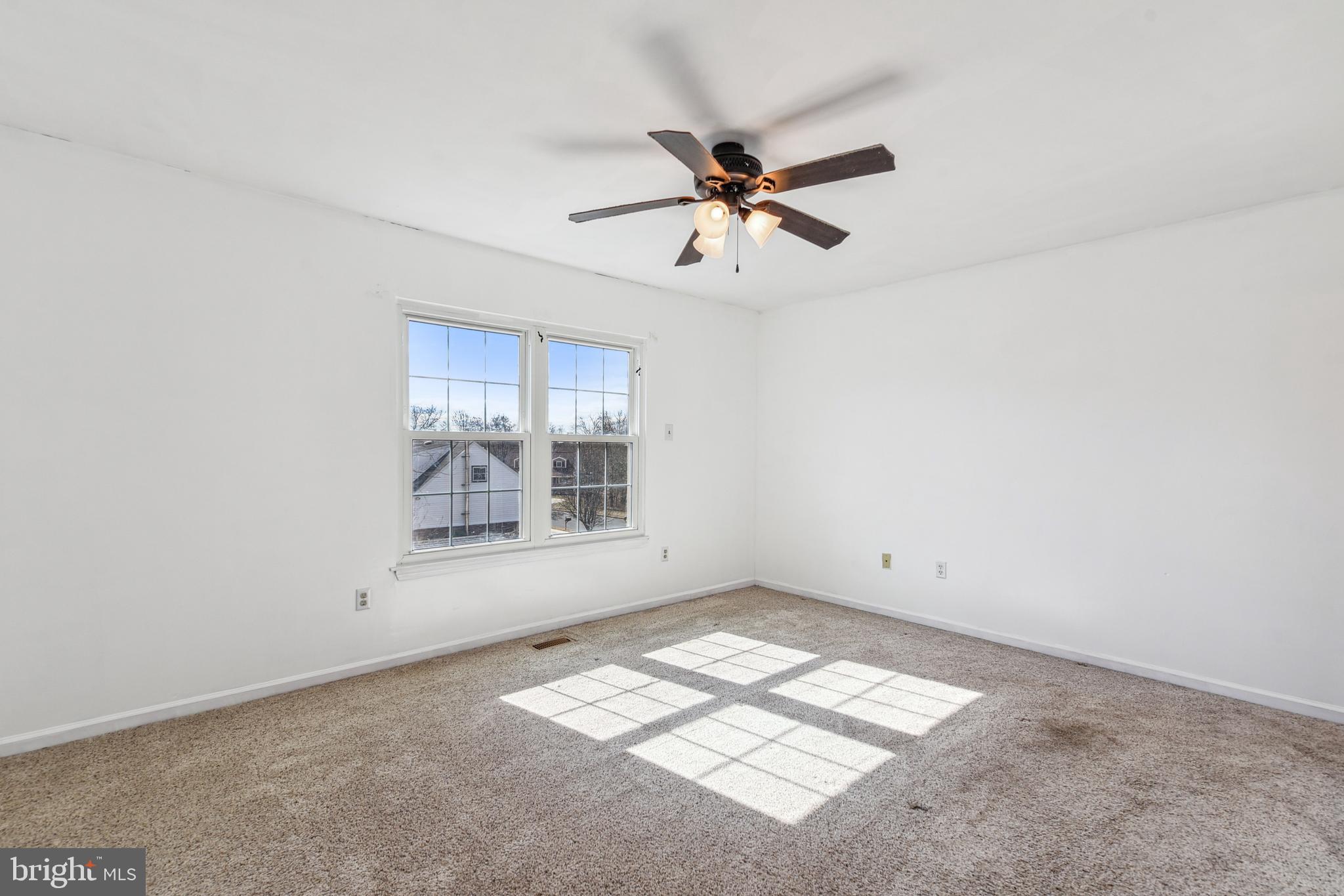 PERRY HALL - Residential