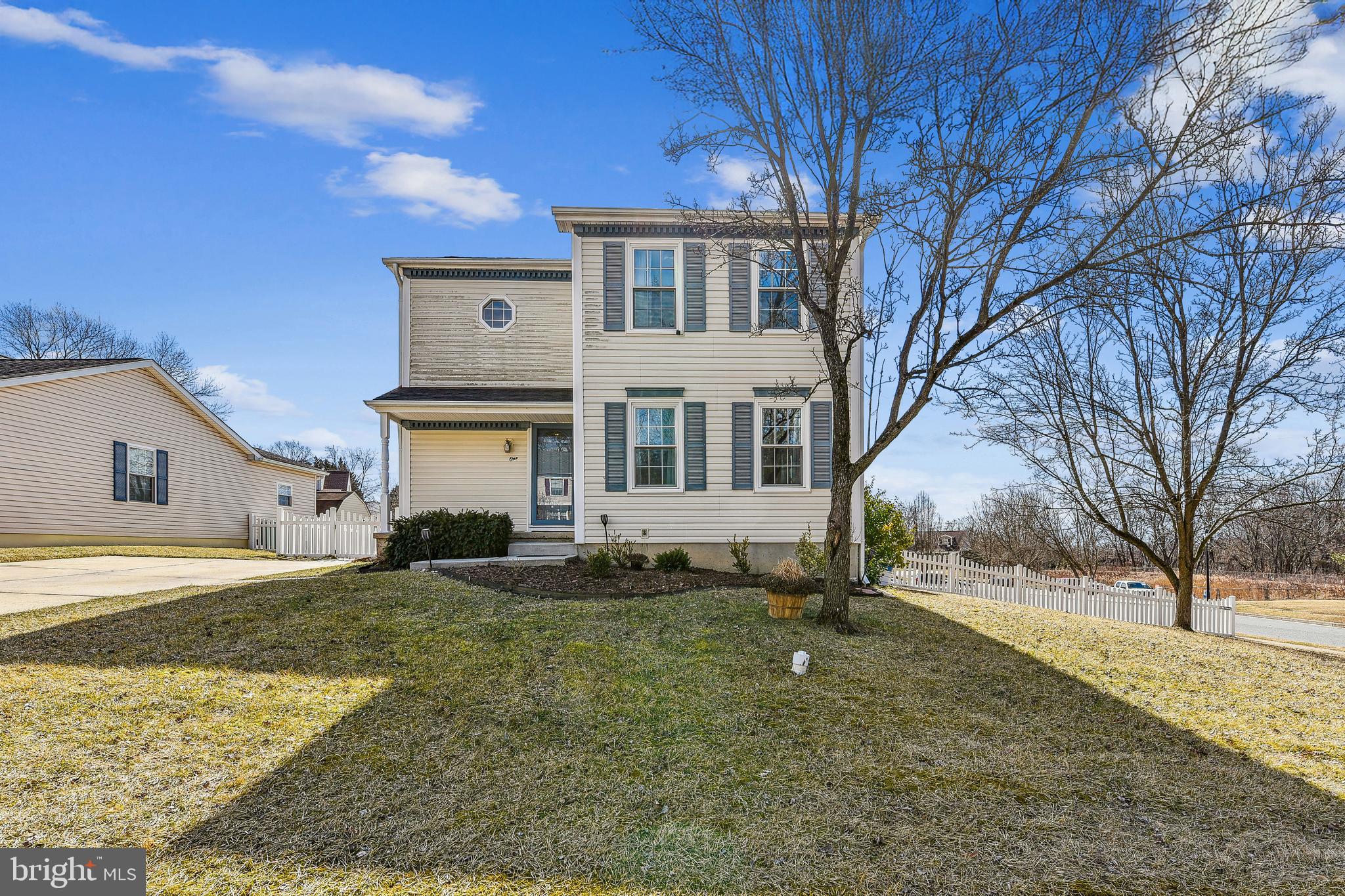 PERRY HALL - Residential