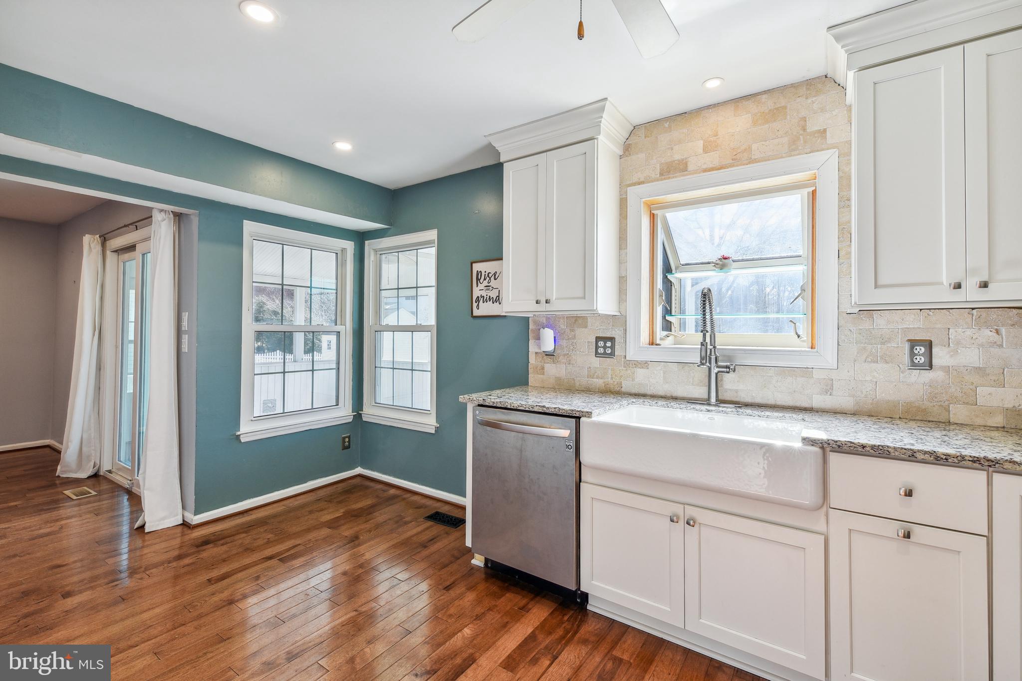 PERRY HALL - Residential