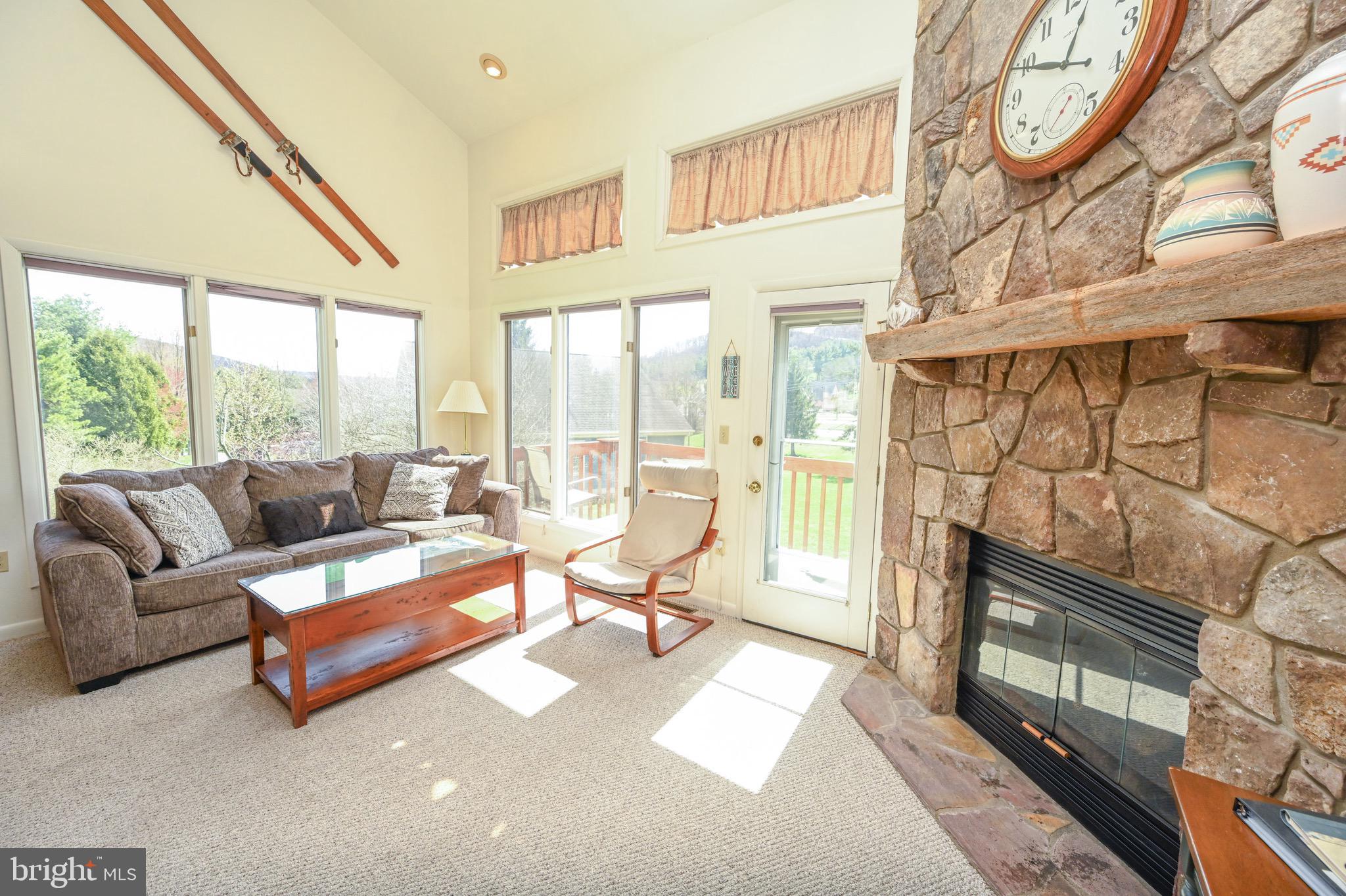 DEEP CREEK VILLAGE - Residential