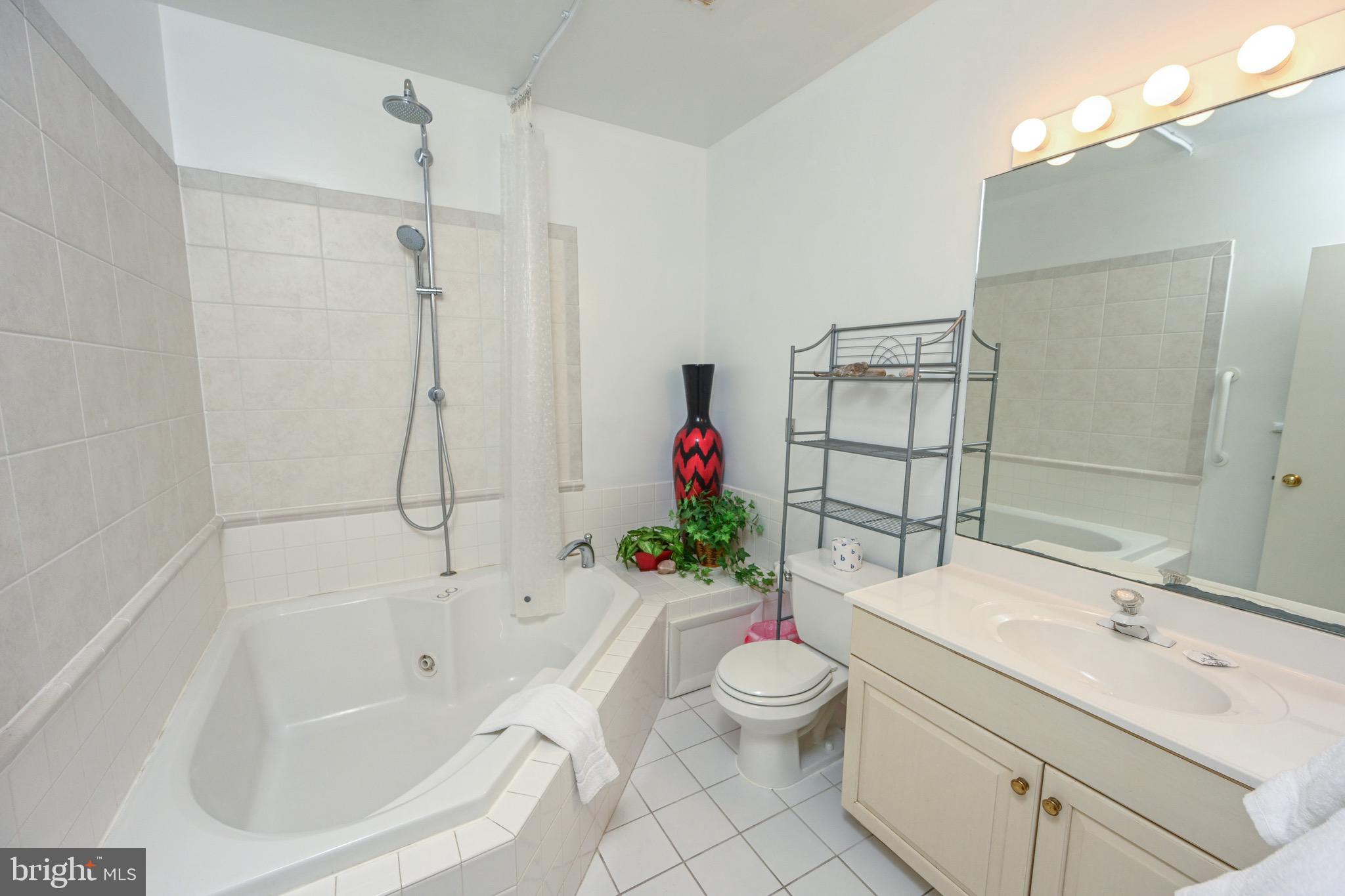 DEEP CREEK VILLAGE - Residential