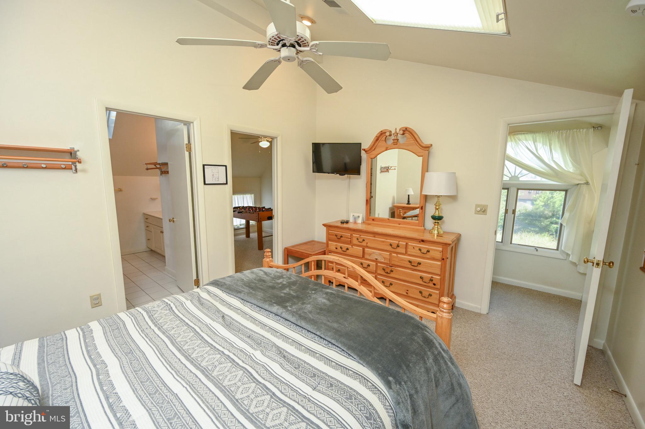 DEEP CREEK VILLAGE - Residential