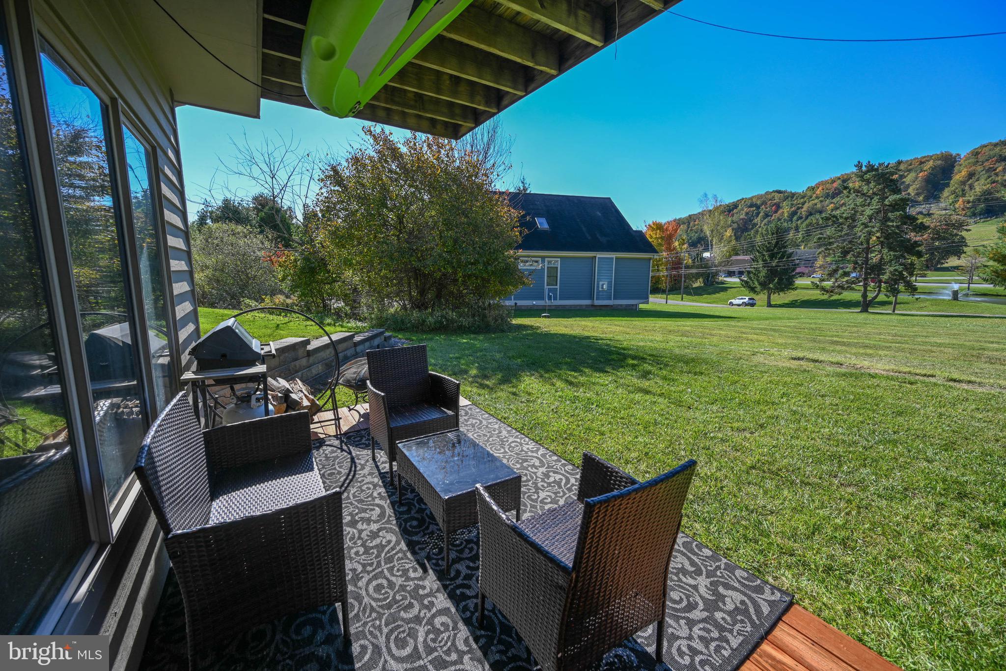 DEEP CREEK VILLAGE - Residential