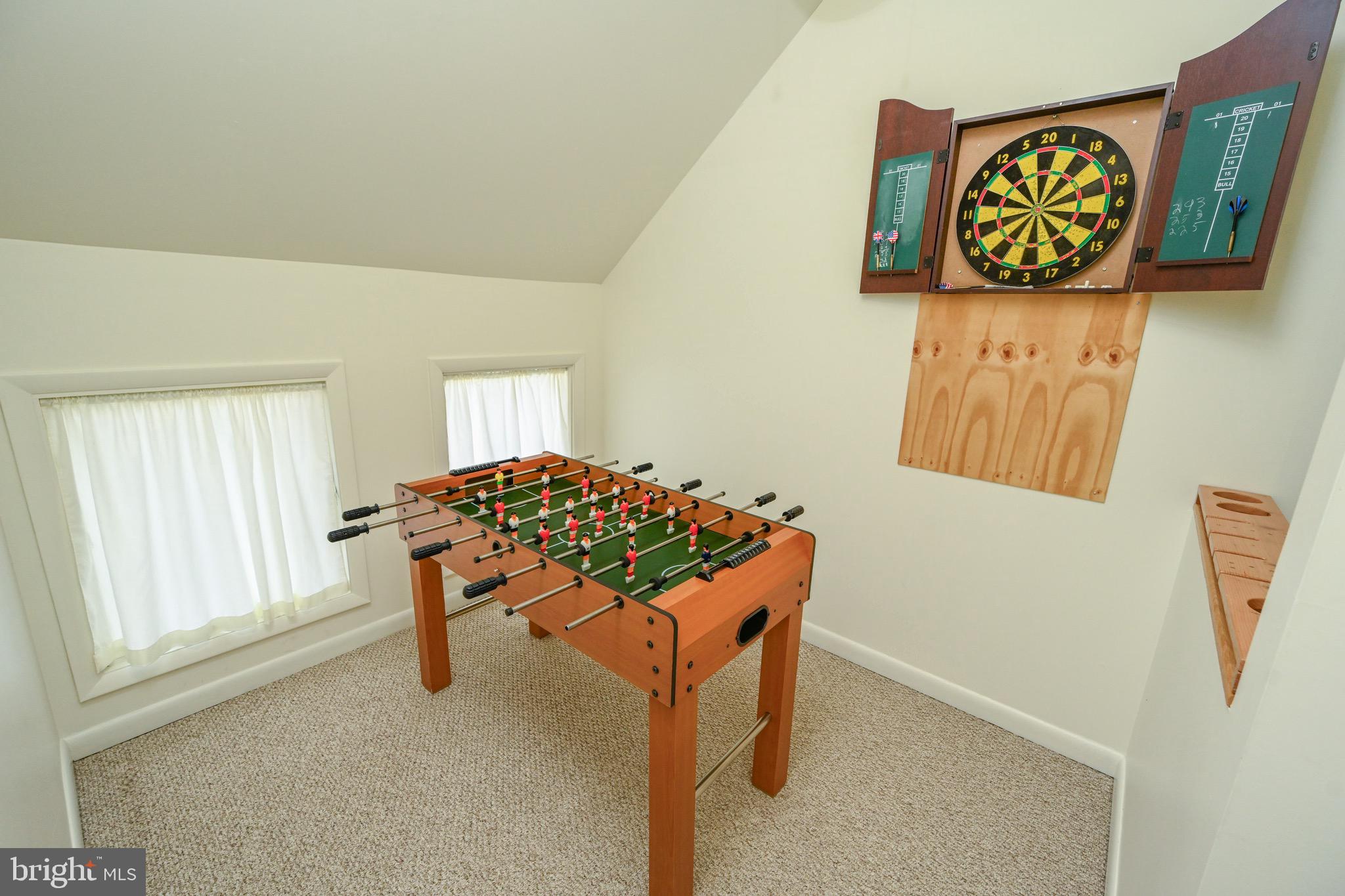 DEEP CREEK VILLAGE - Residential