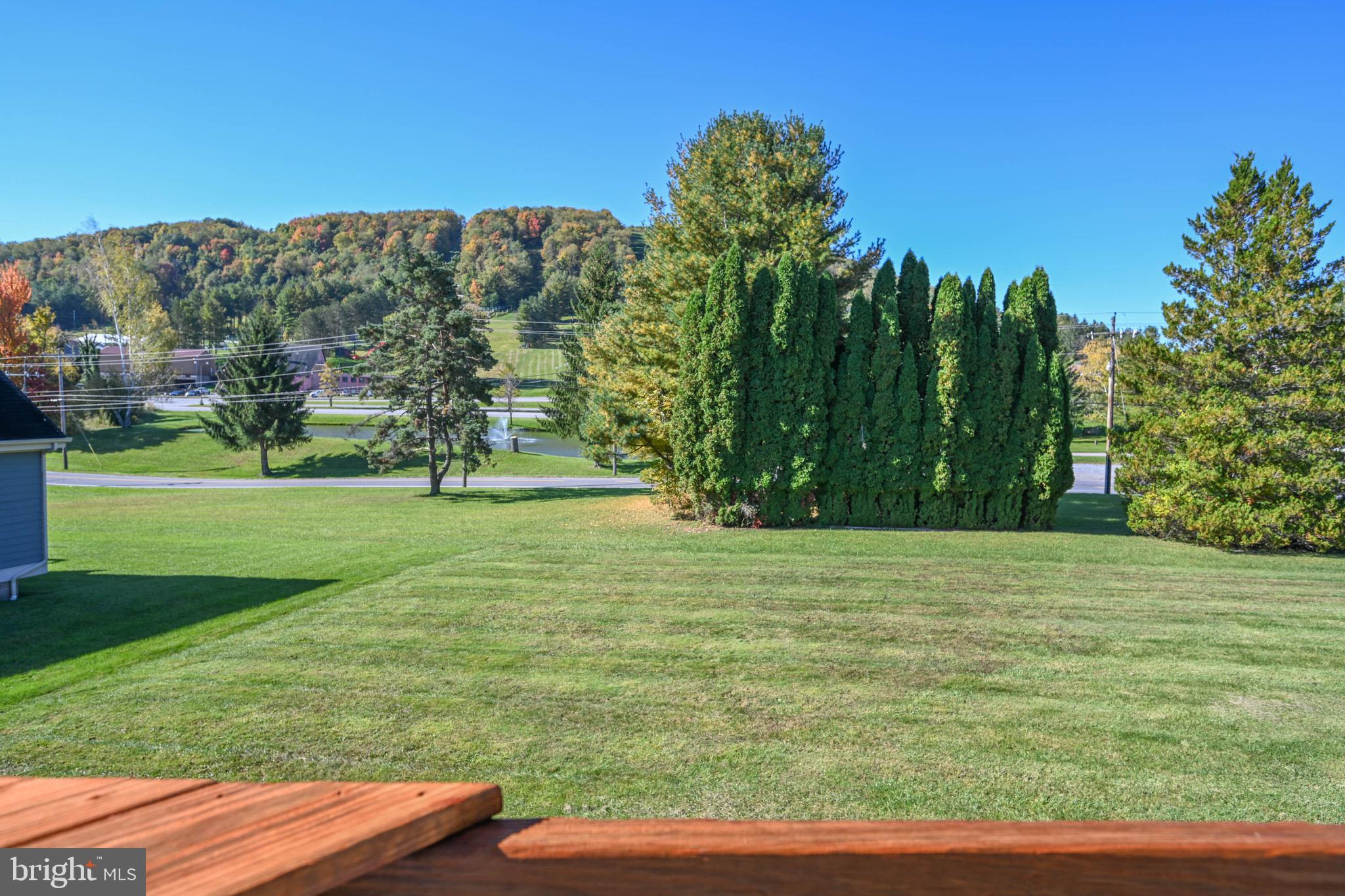 DEEP CREEK VILLAGE - Residential