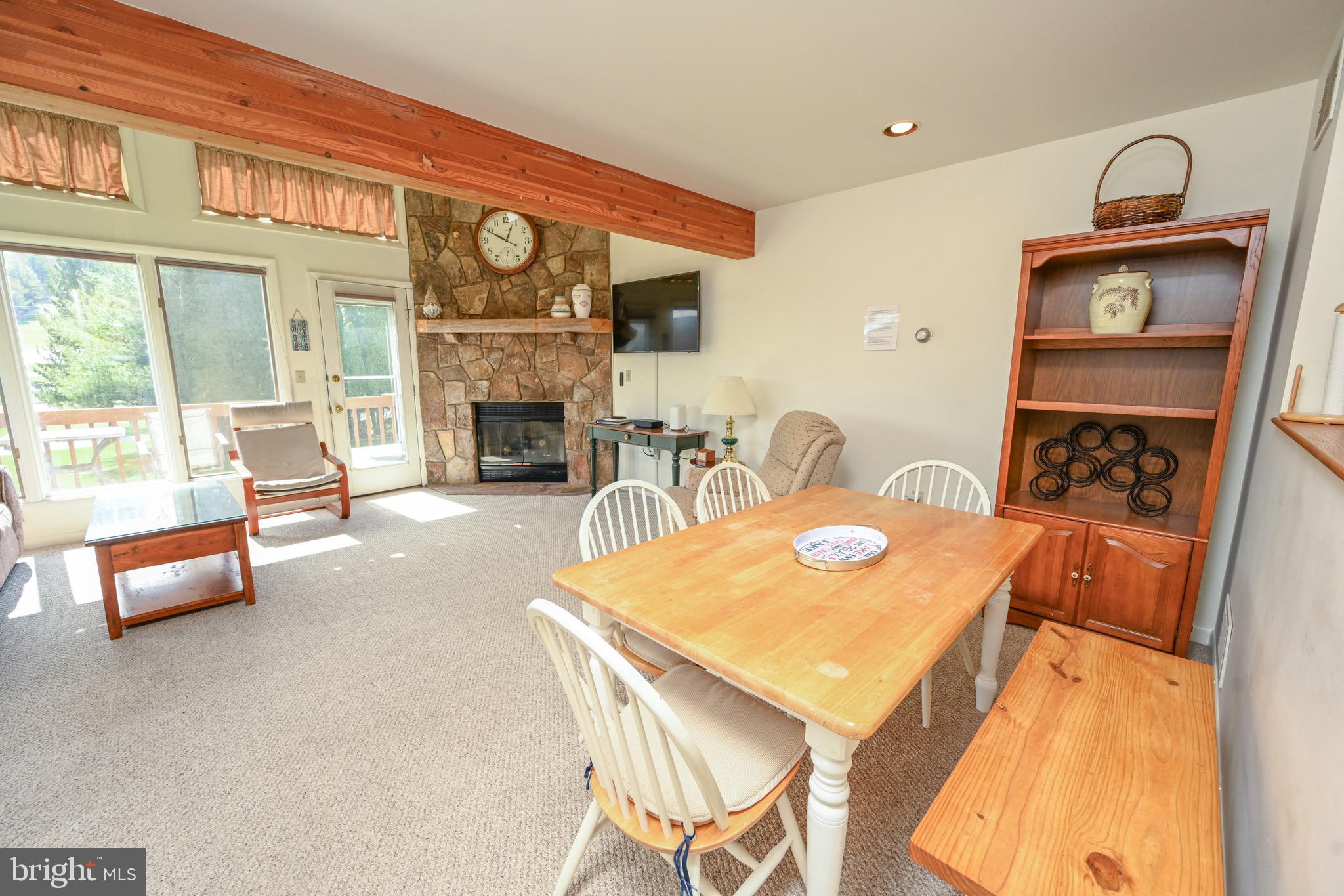 DEEP CREEK VILLAGE - Residential