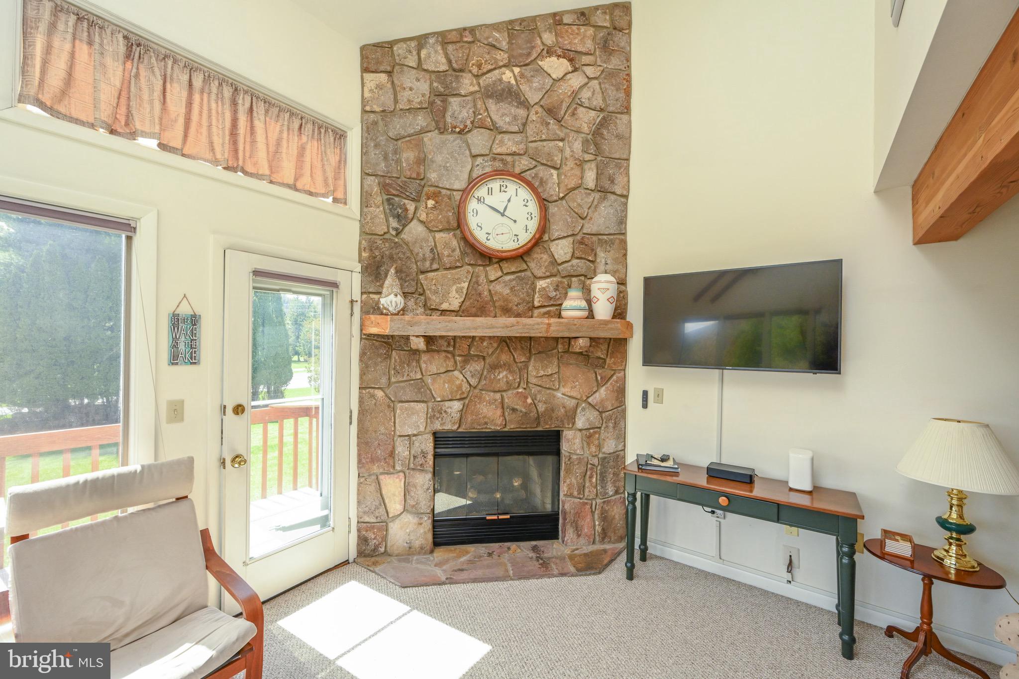 DEEP CREEK VILLAGE - Residential