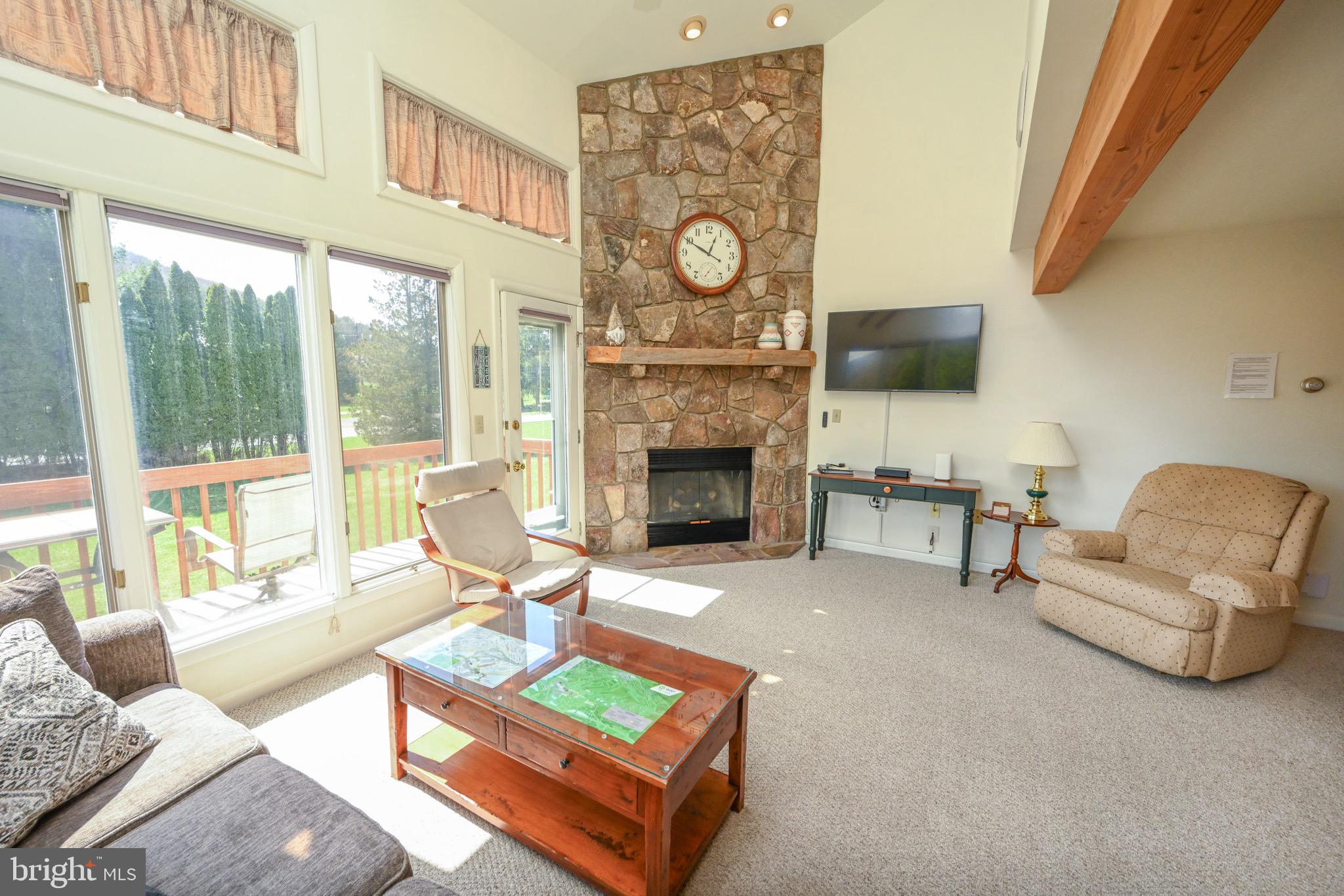 DEEP CREEK VILLAGE - Residential