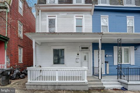 Photo of 1407 Liberty Street, HARRISBURG, PA 17103 (MLS # PADA2059572)