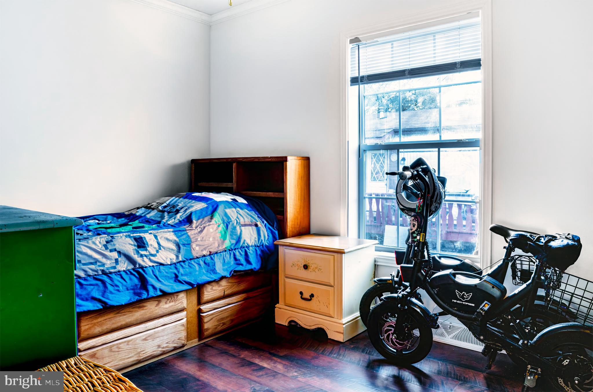 ANGOLA BEACH - Residential