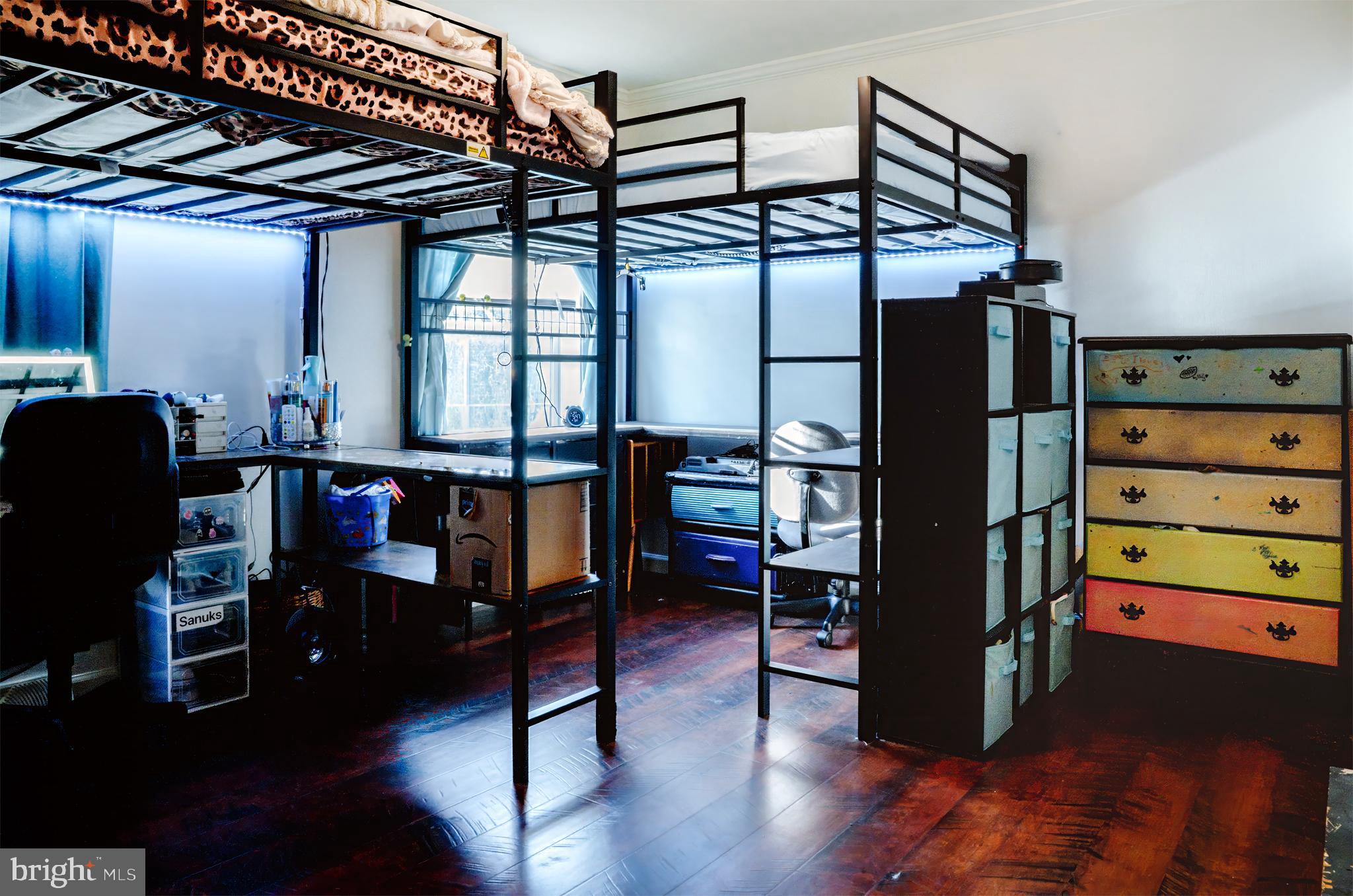 ANGOLA BEACH - Residential