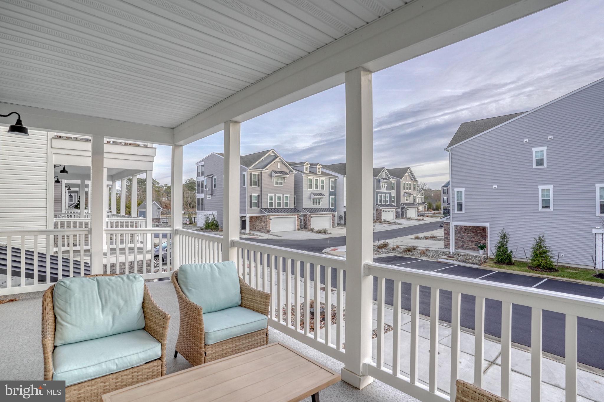 OYSTER HOUSE VILLAGE - Residential