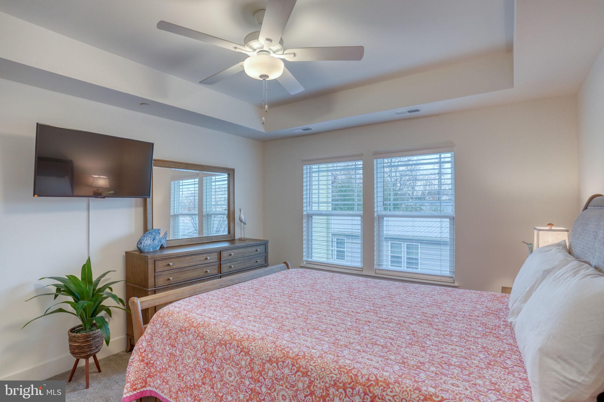 OYSTER HOUSE VILLAGE - Residential