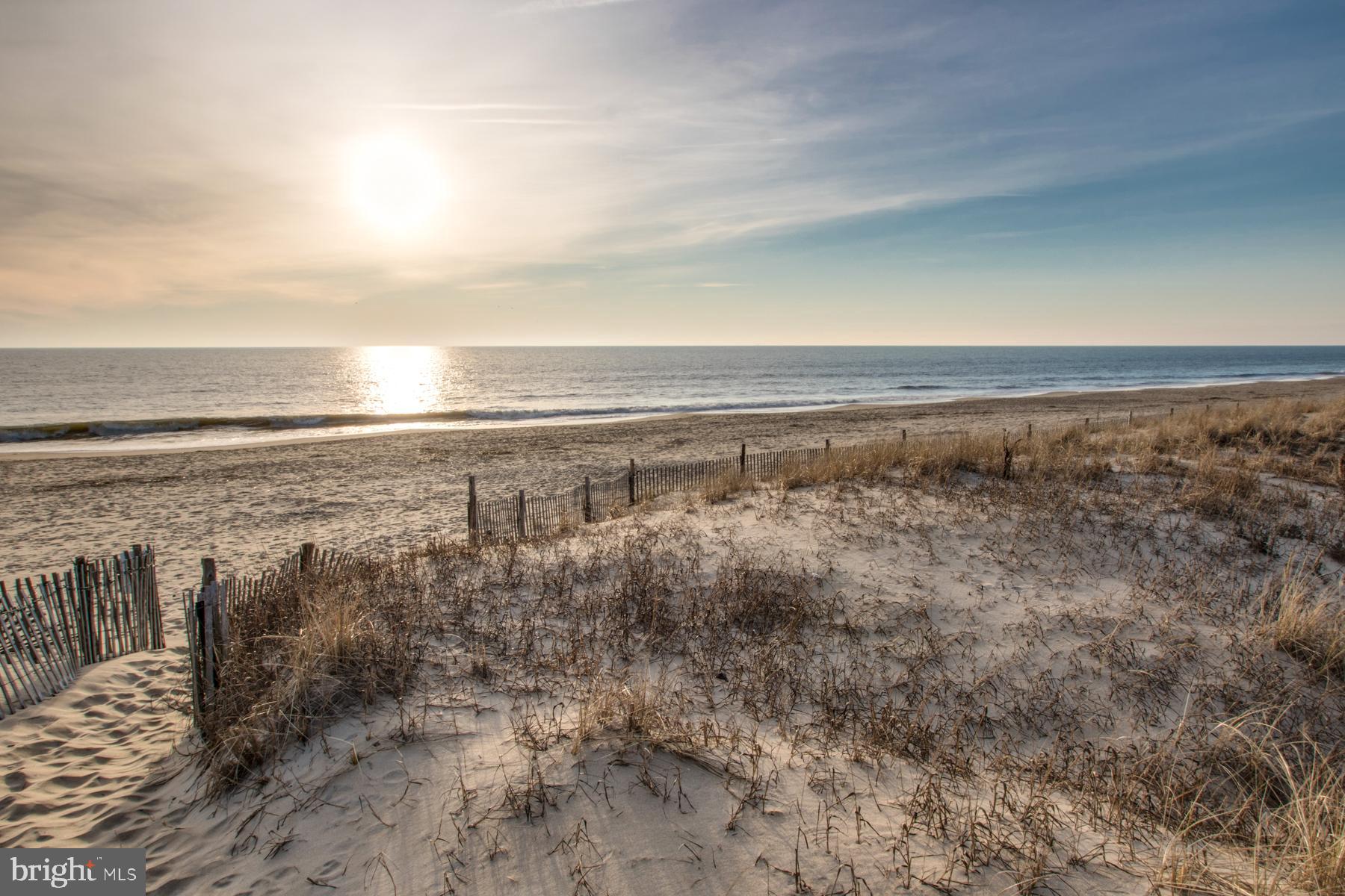 OYSTER HOUSE VILLAGE - Residential