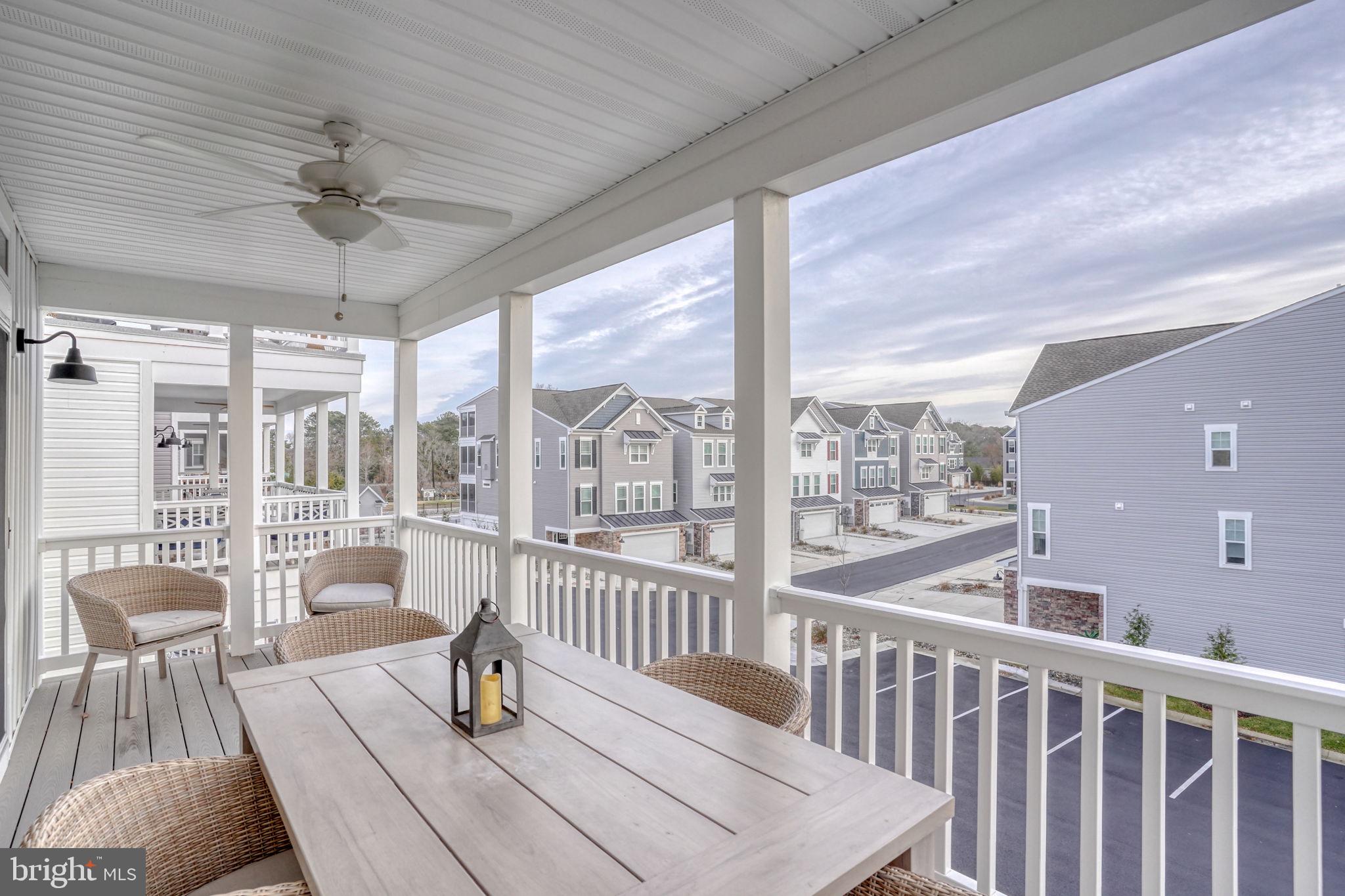 OYSTER HOUSE VILLAGE - Residential