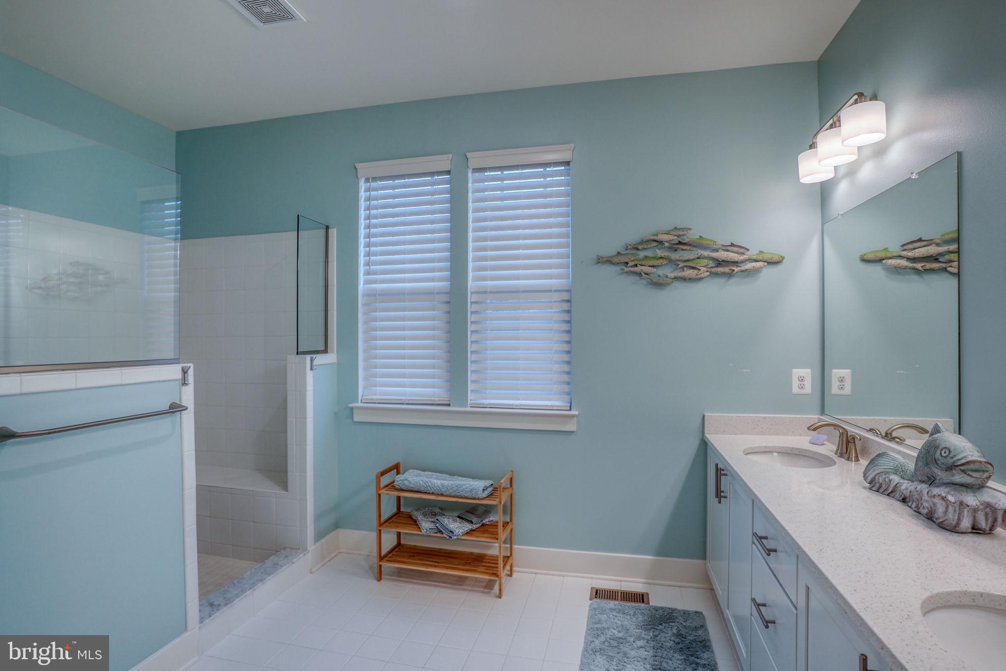 OYSTER HOUSE VILLAGE - Residential