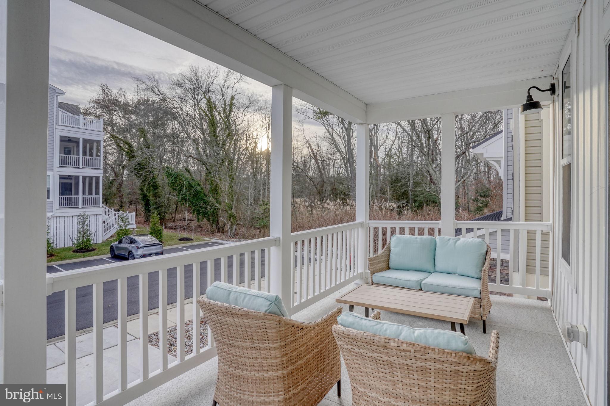 OYSTER HOUSE VILLAGE - Residential