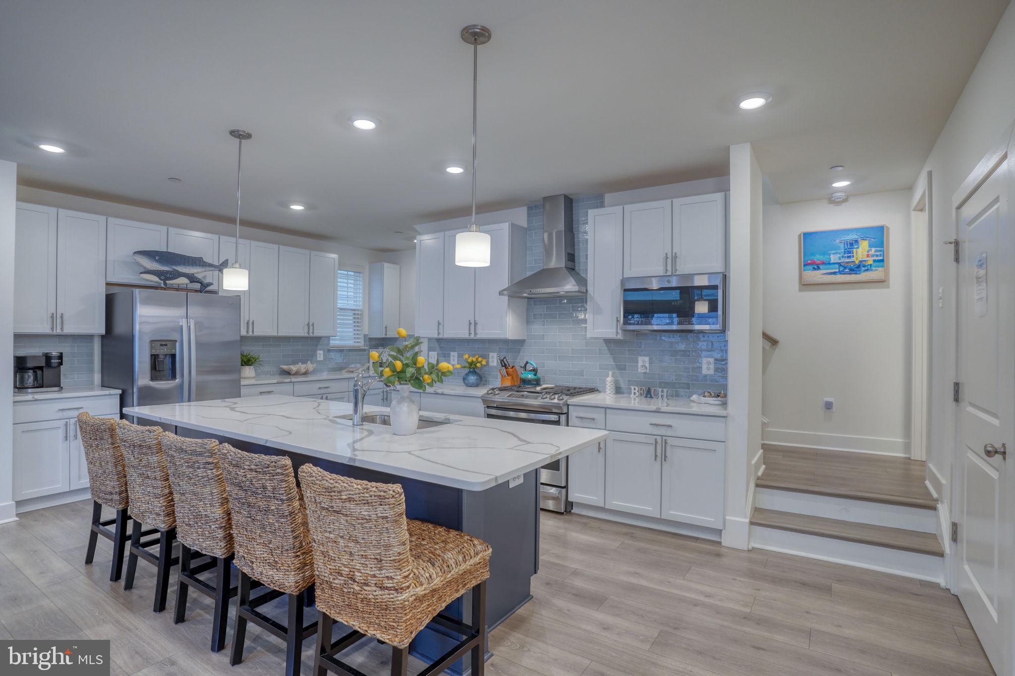 OYSTER HOUSE VILLAGE - Residential