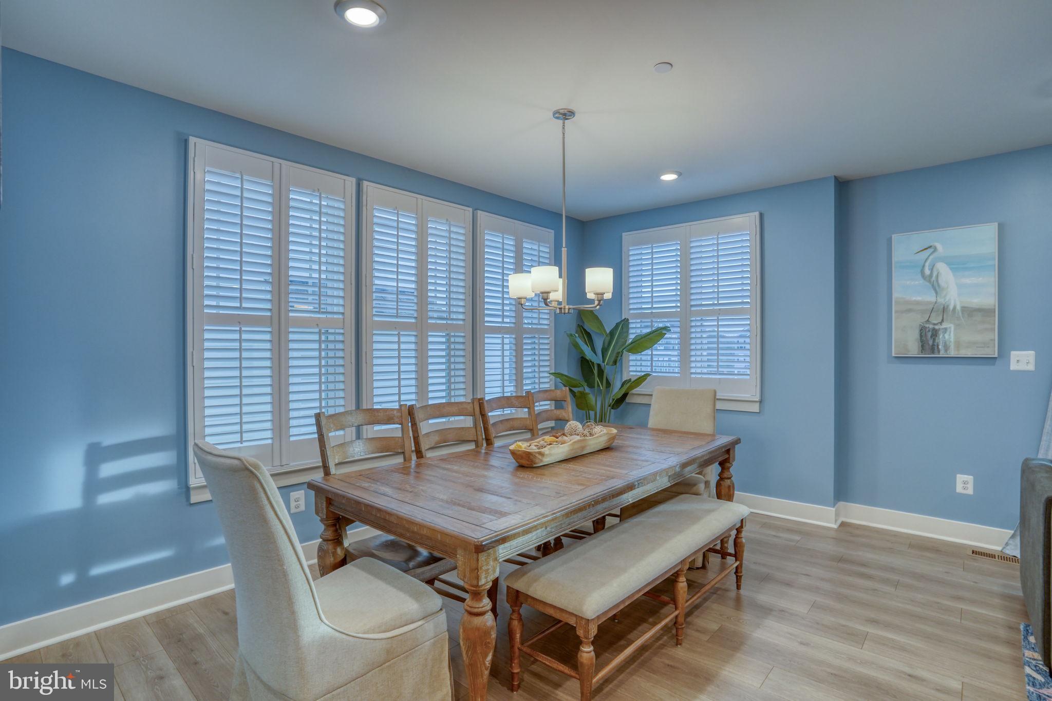 OYSTER HOUSE VILLAGE - Residential